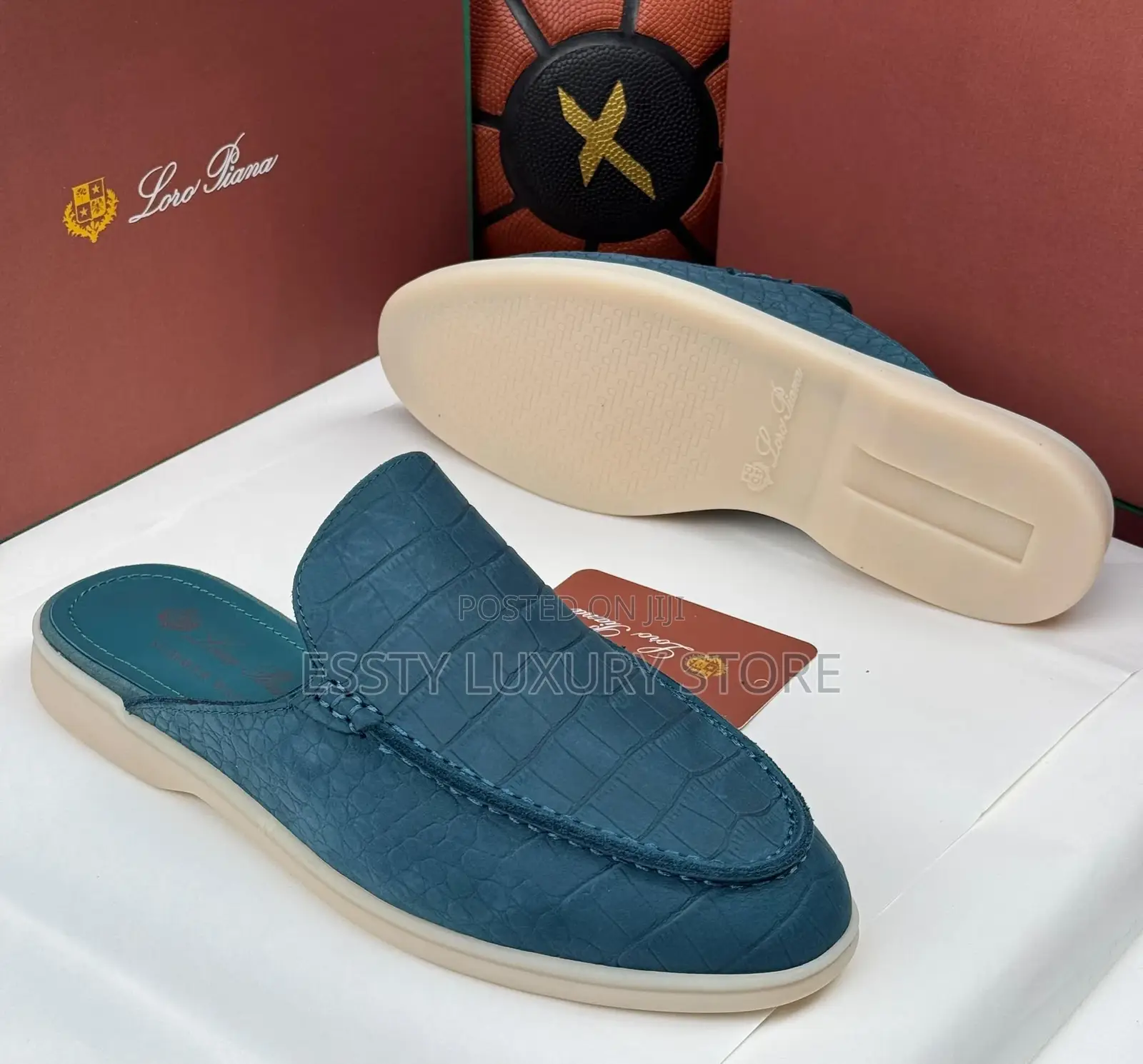 Loro Piana Quality Luxury Alligator Nubuck Leather
