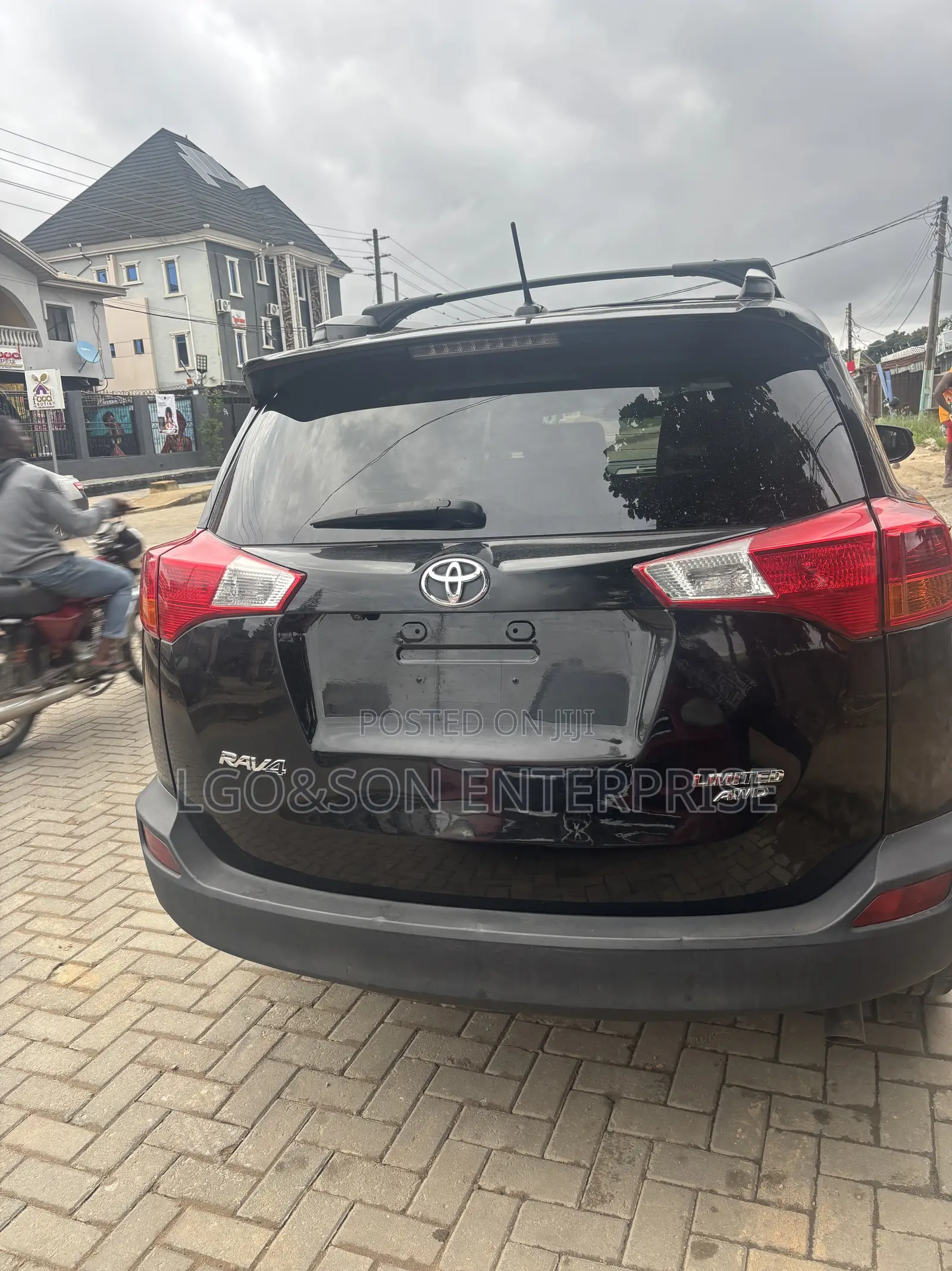 Toyota RAV4 Limited 4dr SUV AWD (2.5L 4cyl 6A) 2014 Black
