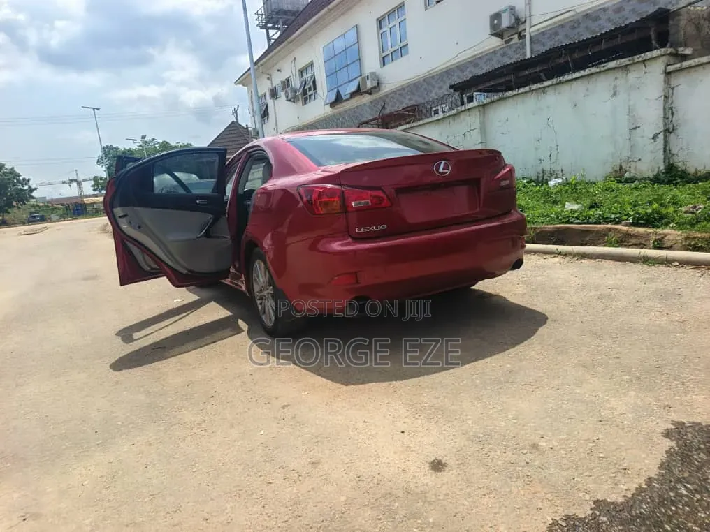 Lexus IS 2008 Red