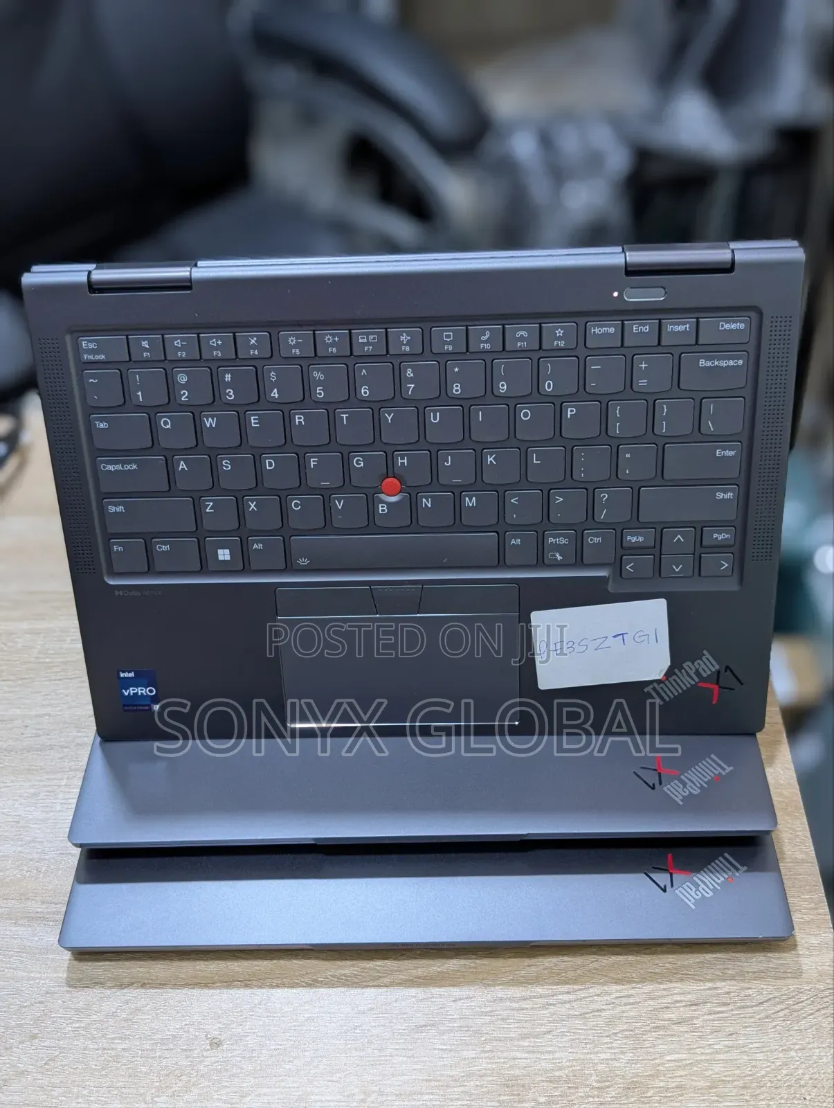Laptop Lenovo ThinkPad X1 Yoga Gen 8 32GB Intel Core i7 SSD 512GB