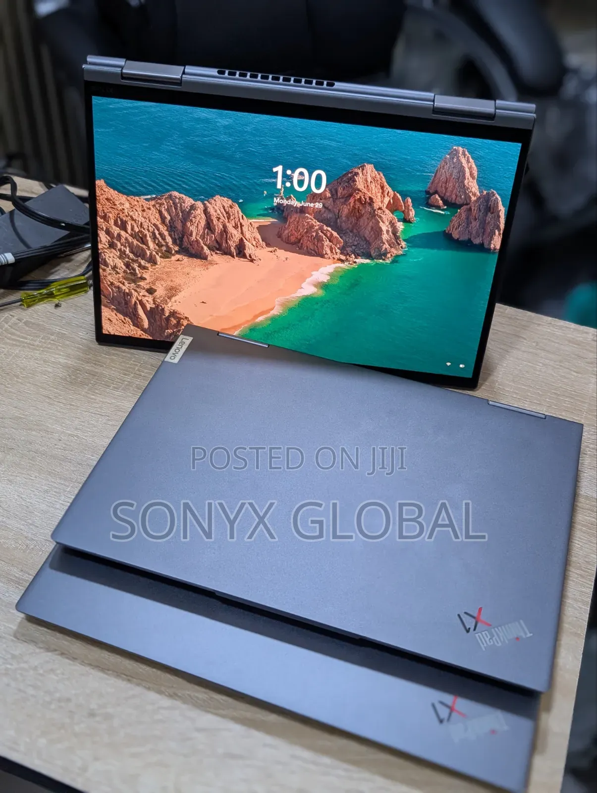 Laptop Lenovo ThinkPad X1 Yoga Gen 8 32GB Intel Core i7 SSD 512GB
