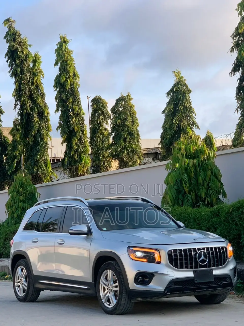 Mercedes-Benz GLB-Class GLB 250 4MATIC 2020 Silver