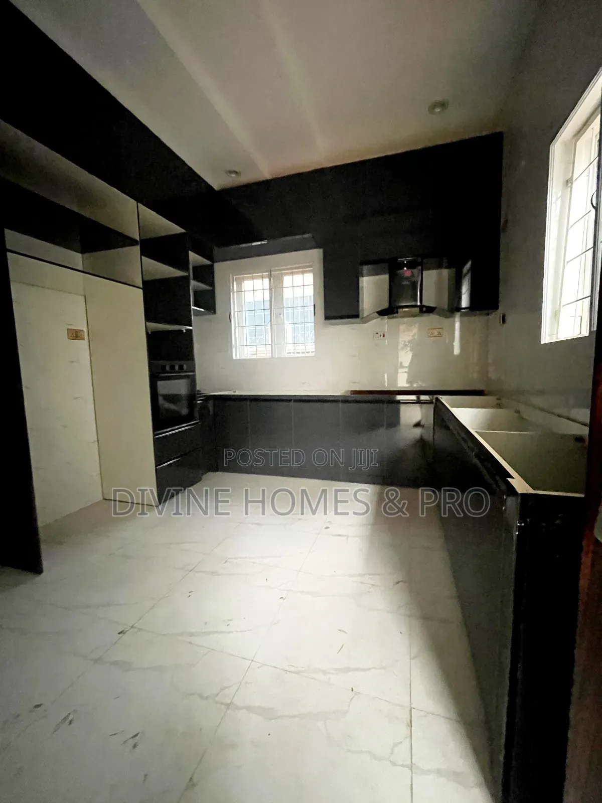 4bdrm Duplex in Lugbe District for rent
