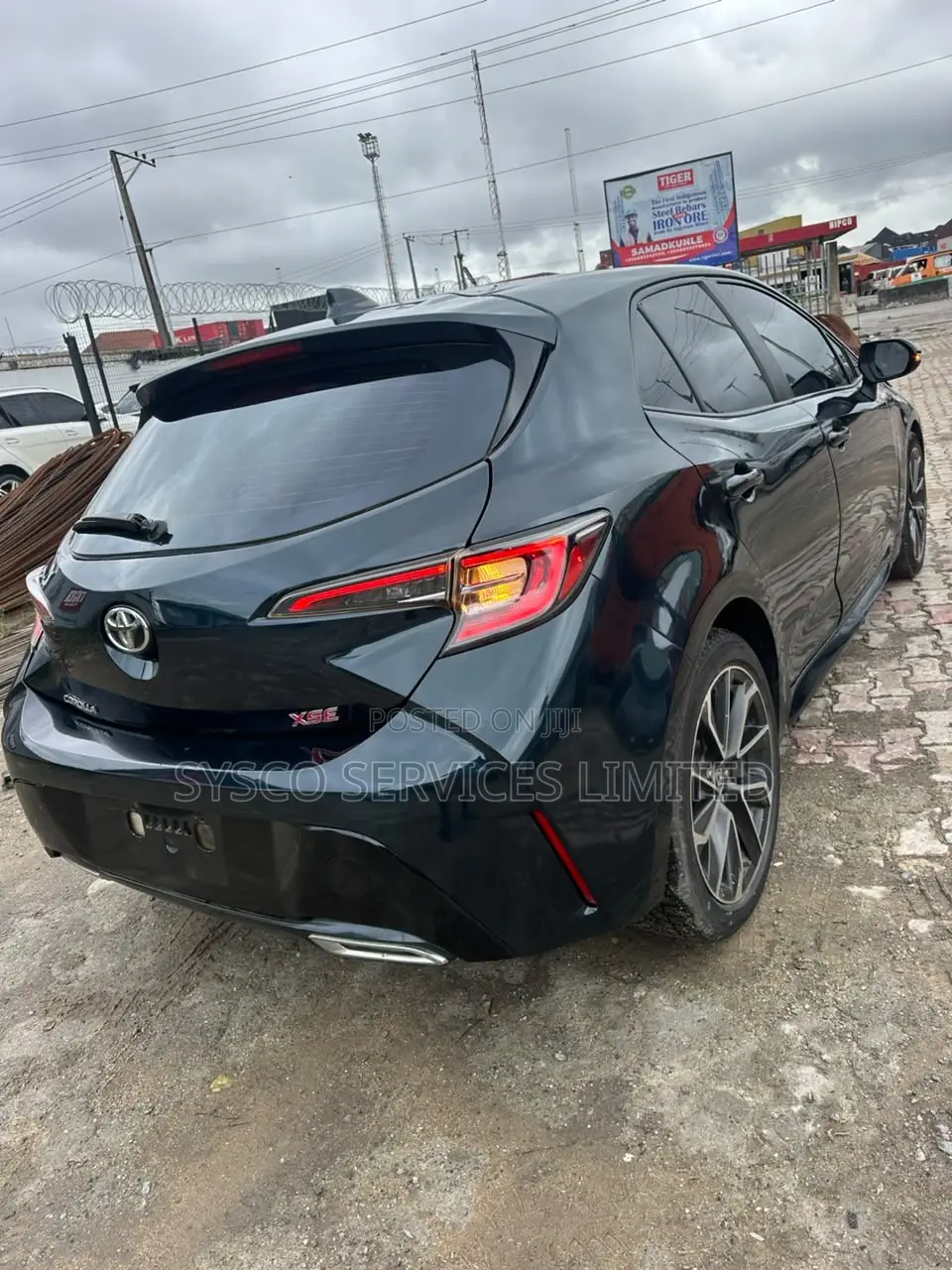Toyota Corolla XSE 2021 Green