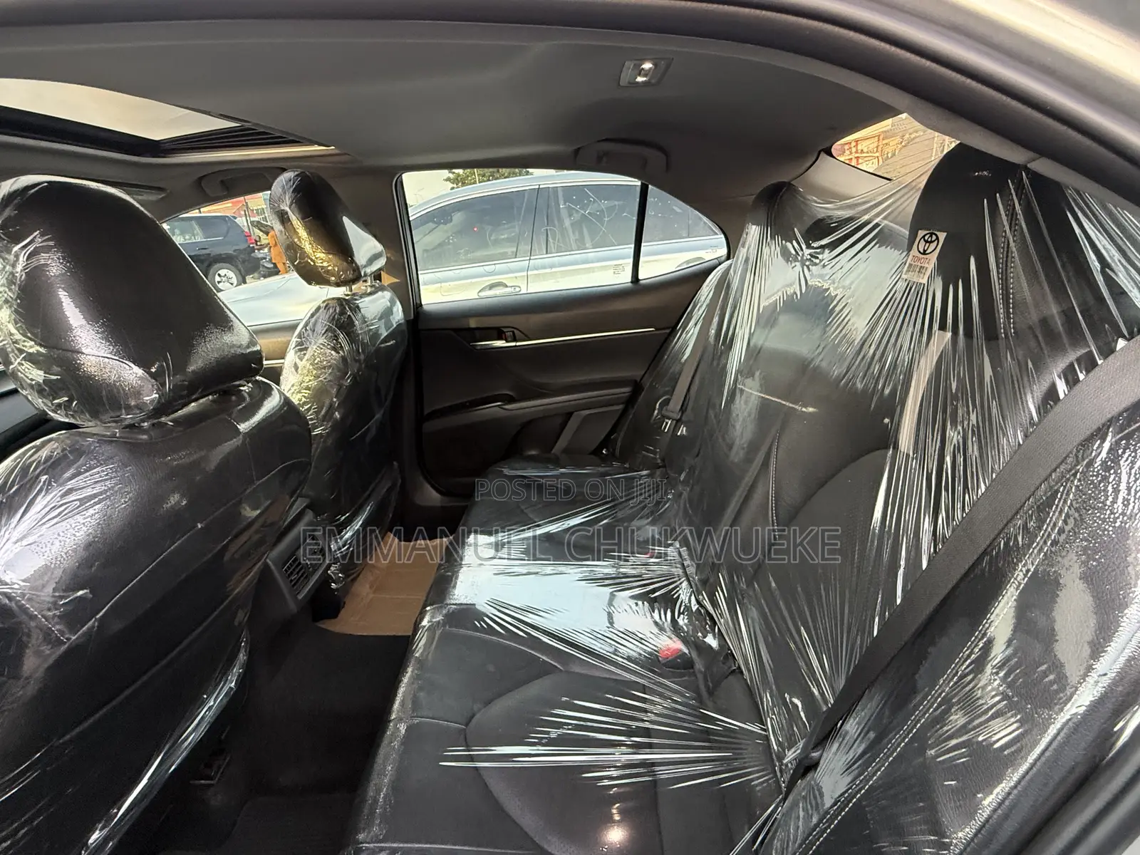 Toyota Camry 2018 Silver