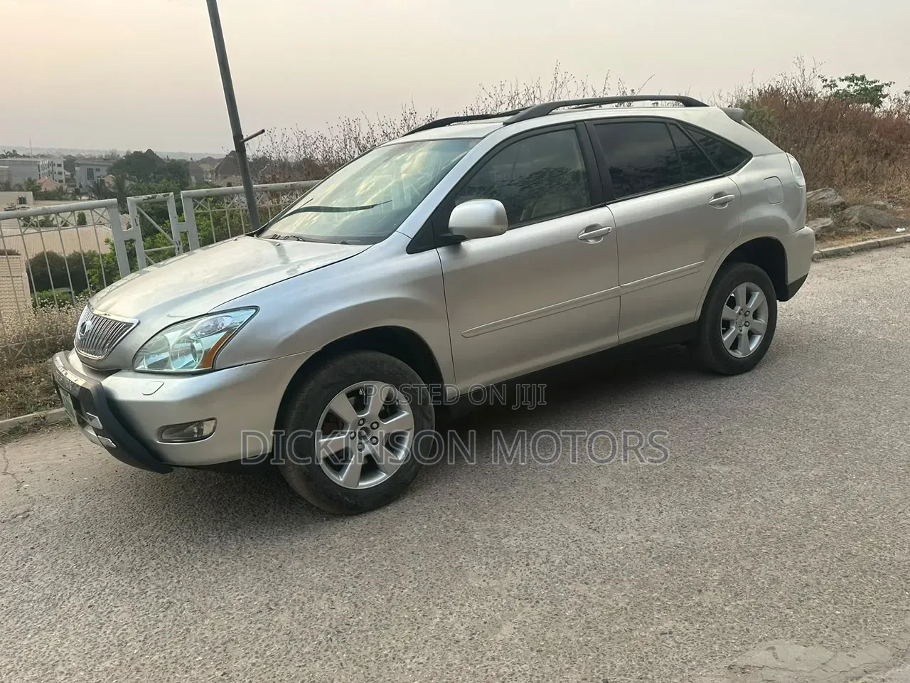 Lexus RX 330 2005 Gold