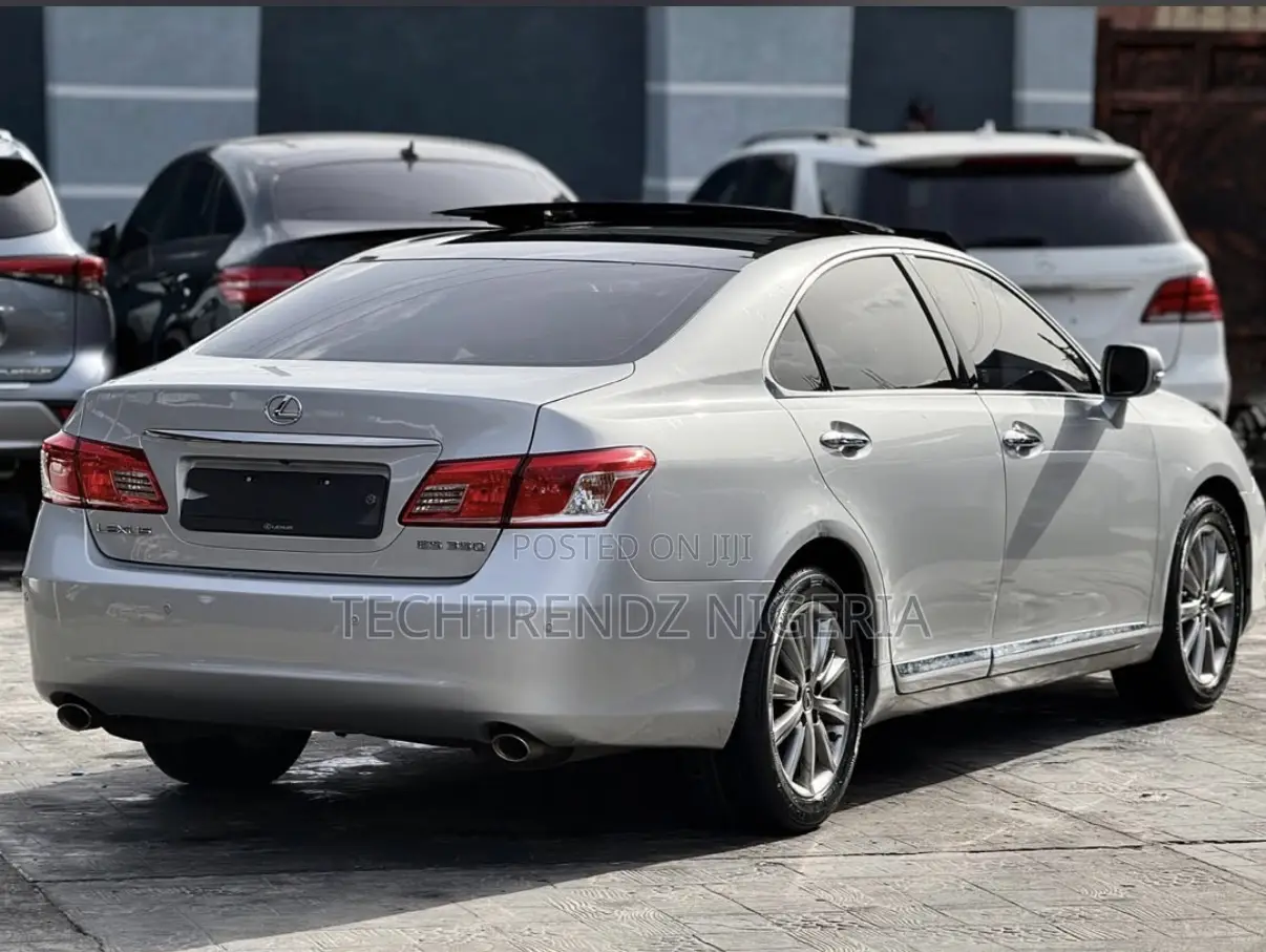 Lexus ES 350 2012 Silver