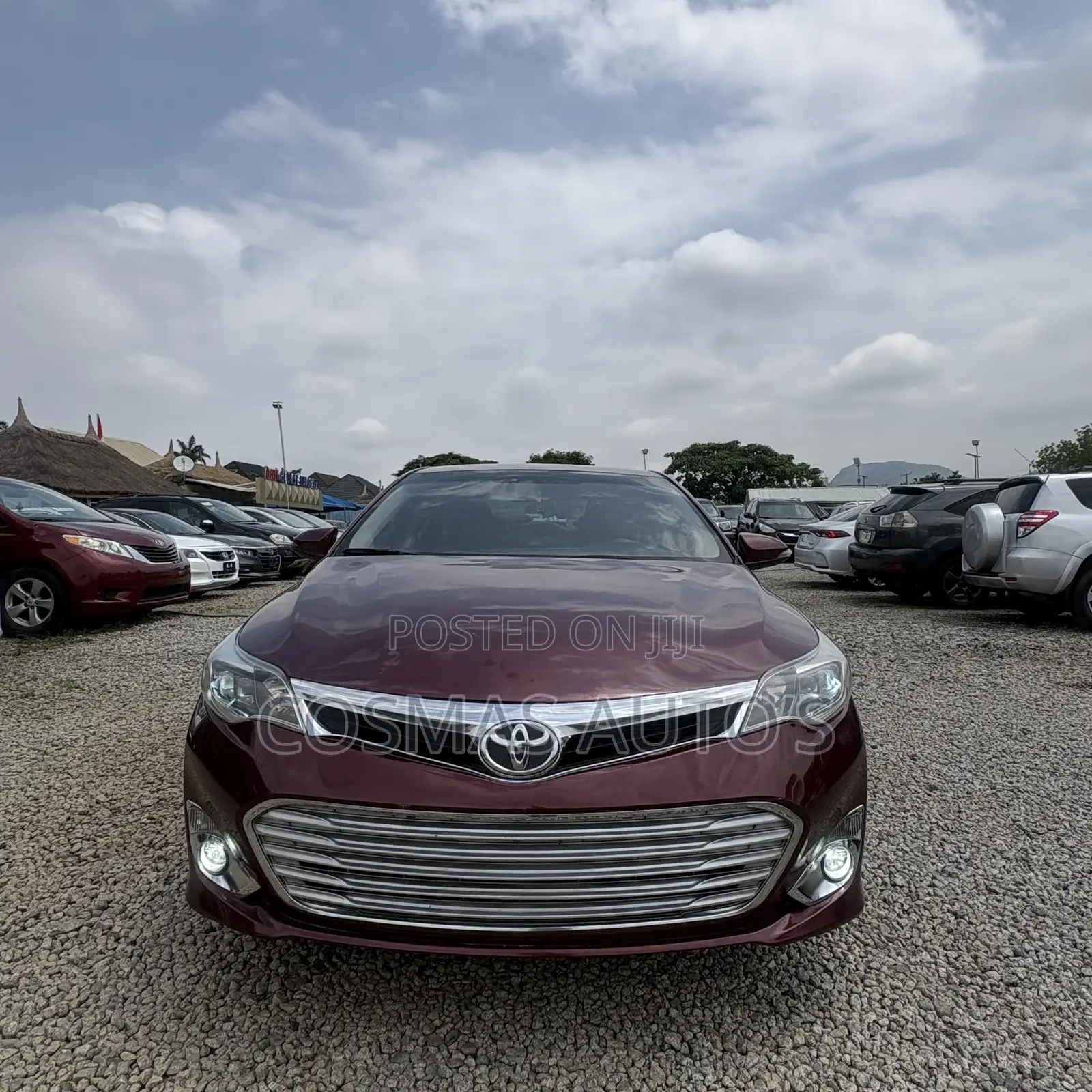 Toyota Avalon XLE Premium 4dr Sedan (3.5L 6cyl 6A) 2014 Maroon