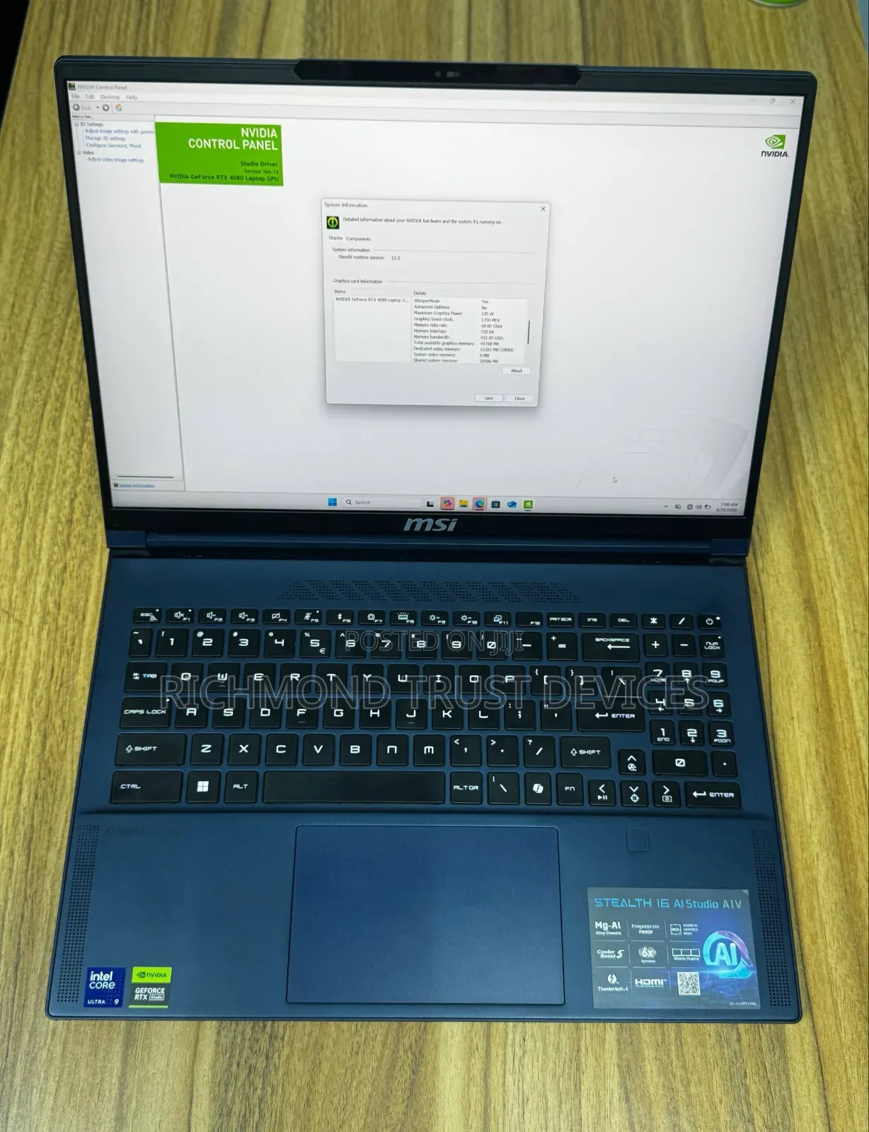 Laptop MSI Stealth 16 AI Studio 64GB Intel Core Ultra 9 SSD 2T