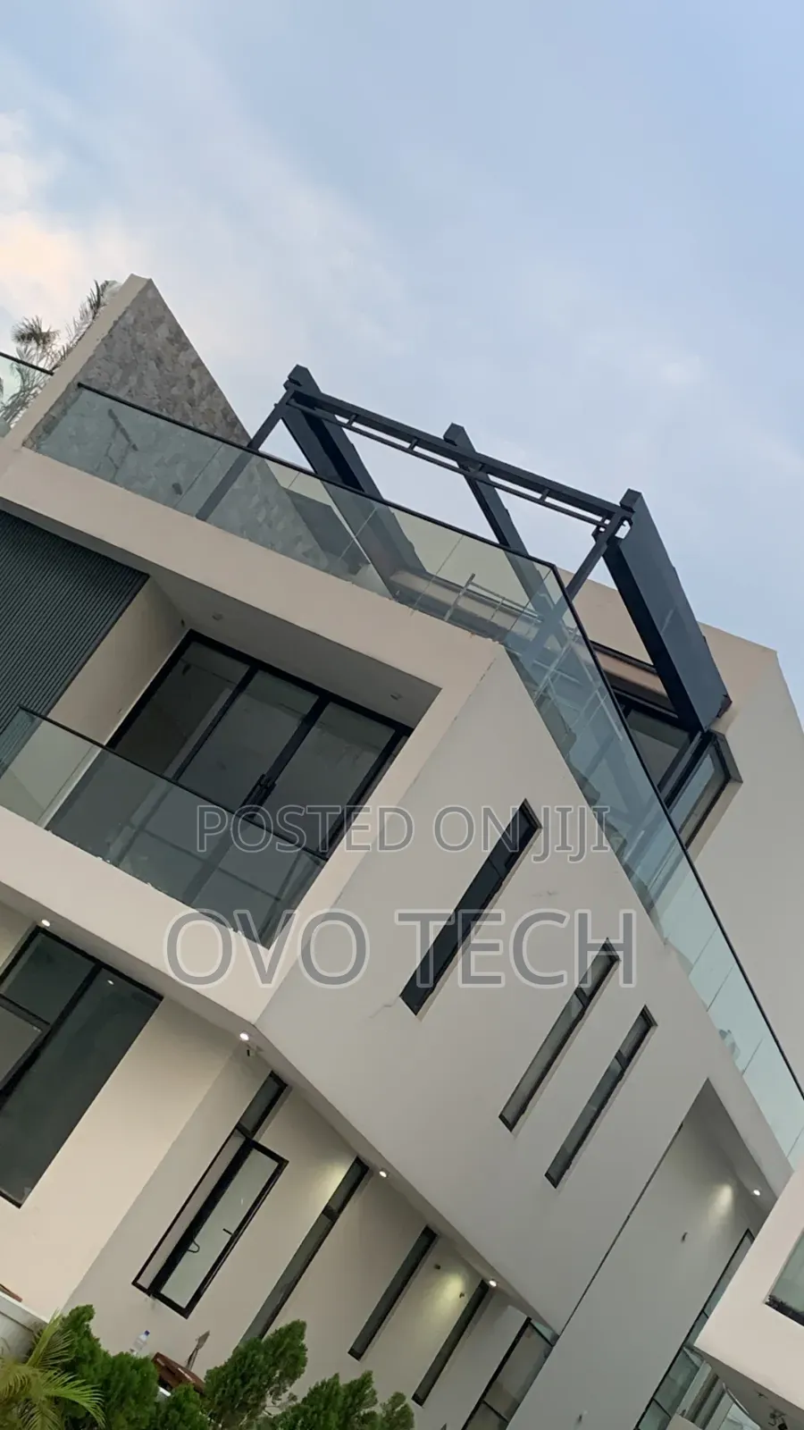 Retractable Roof or Automated Canopy