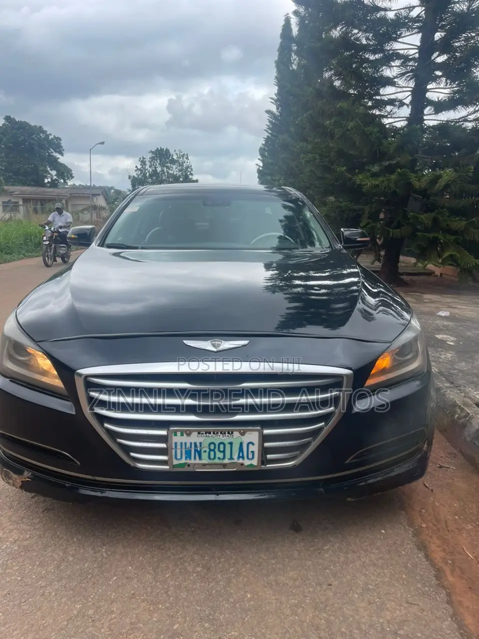 Hyundai Genesis 2015 Black