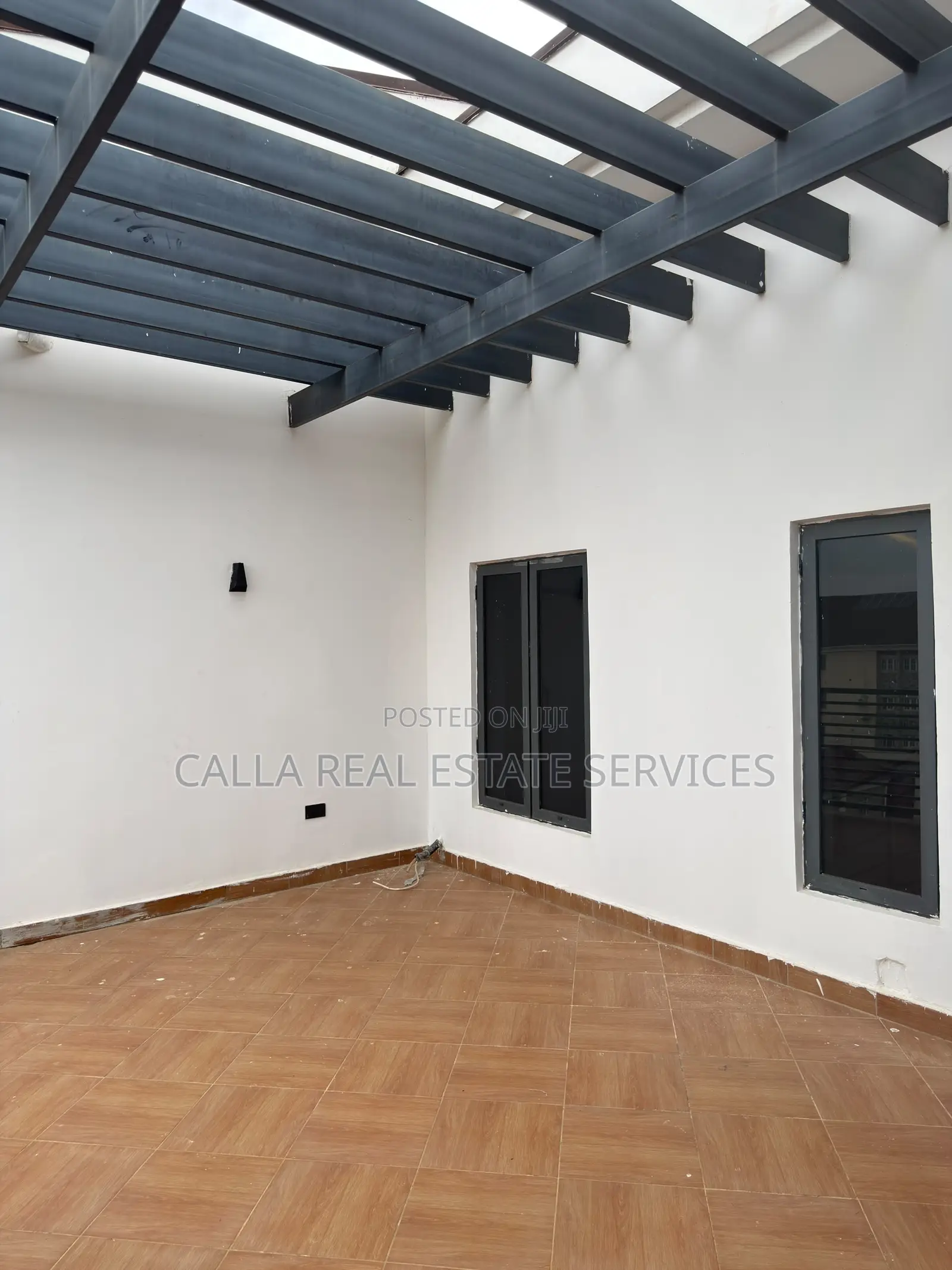 4bdrm Duplex in Jabi for sale