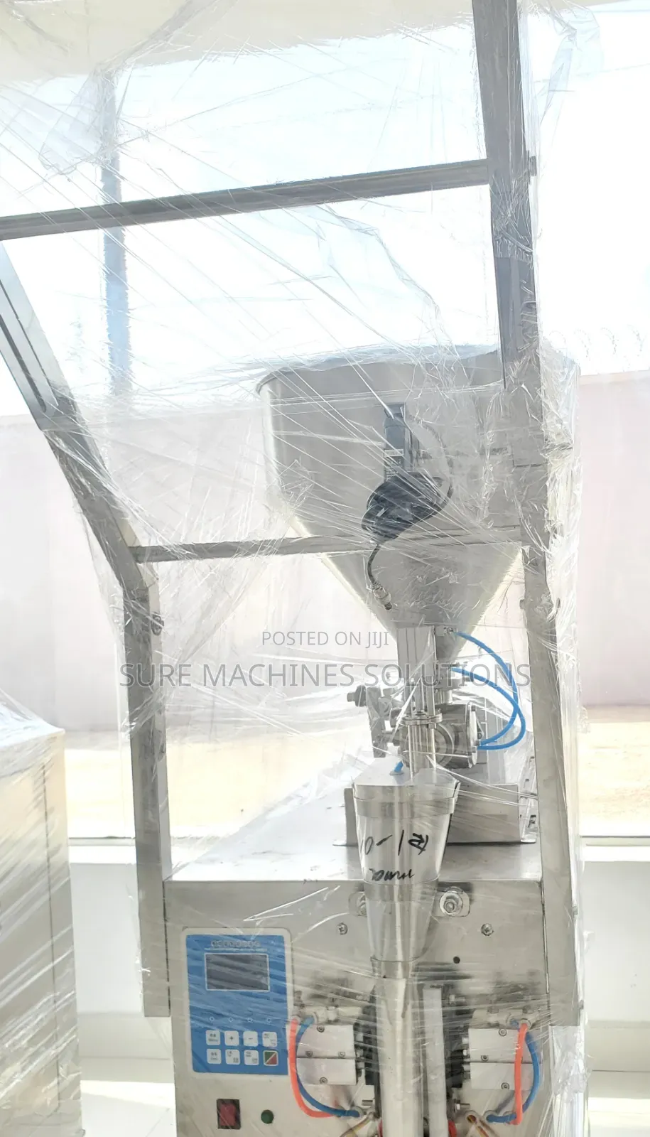 G200 Liquid Paste Packaging Machine With Air
Compressor and Coding