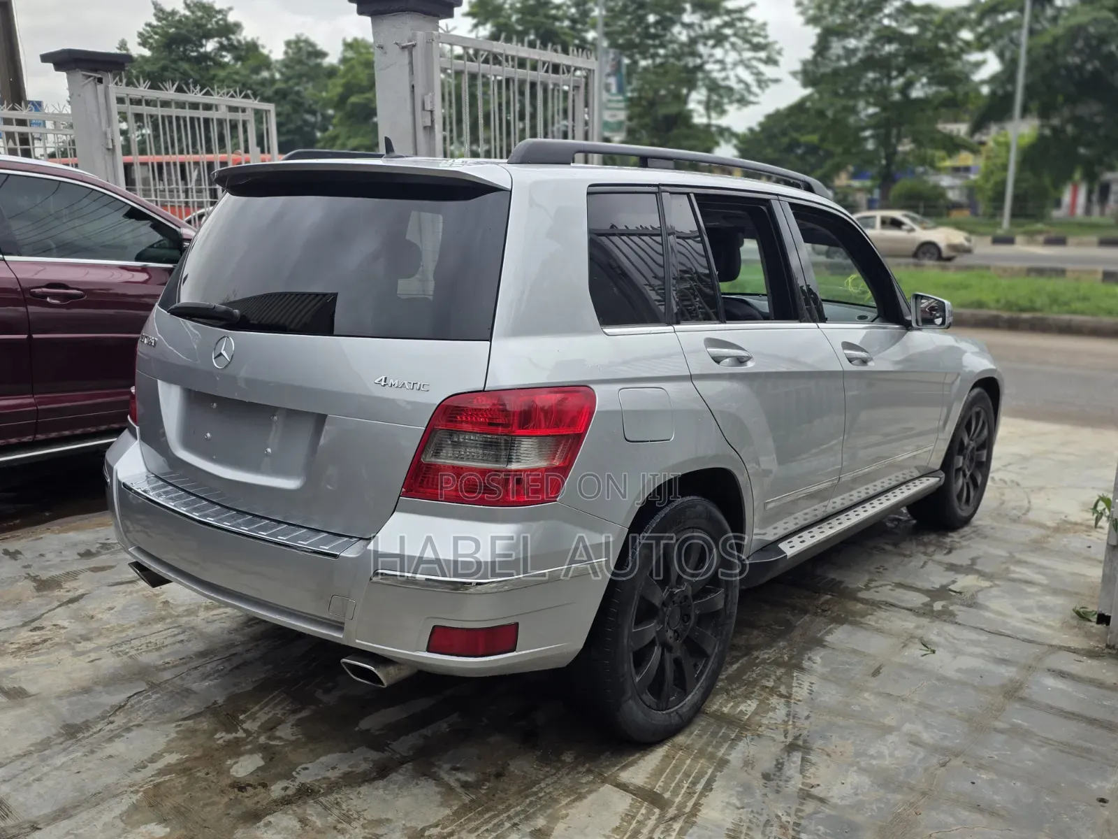 Mercedes-Benz GLK-Class 350 4MATIC 2010 Silver