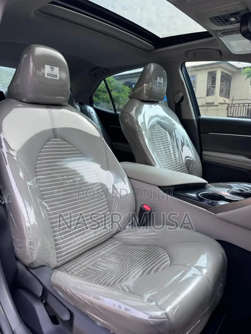 Toyota Camry 2018 Black