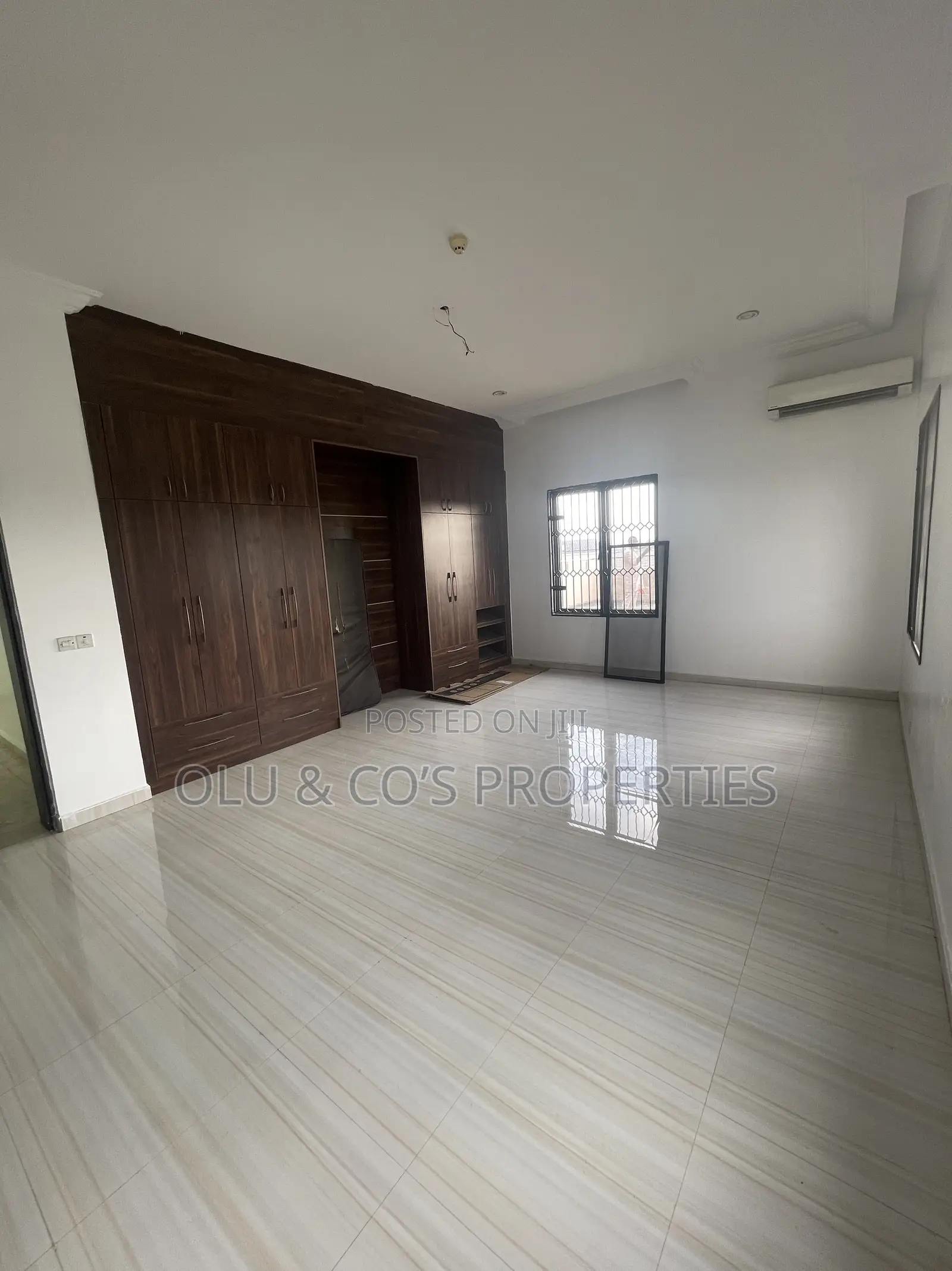 1bdrm Block of Flats in Wuye for rent