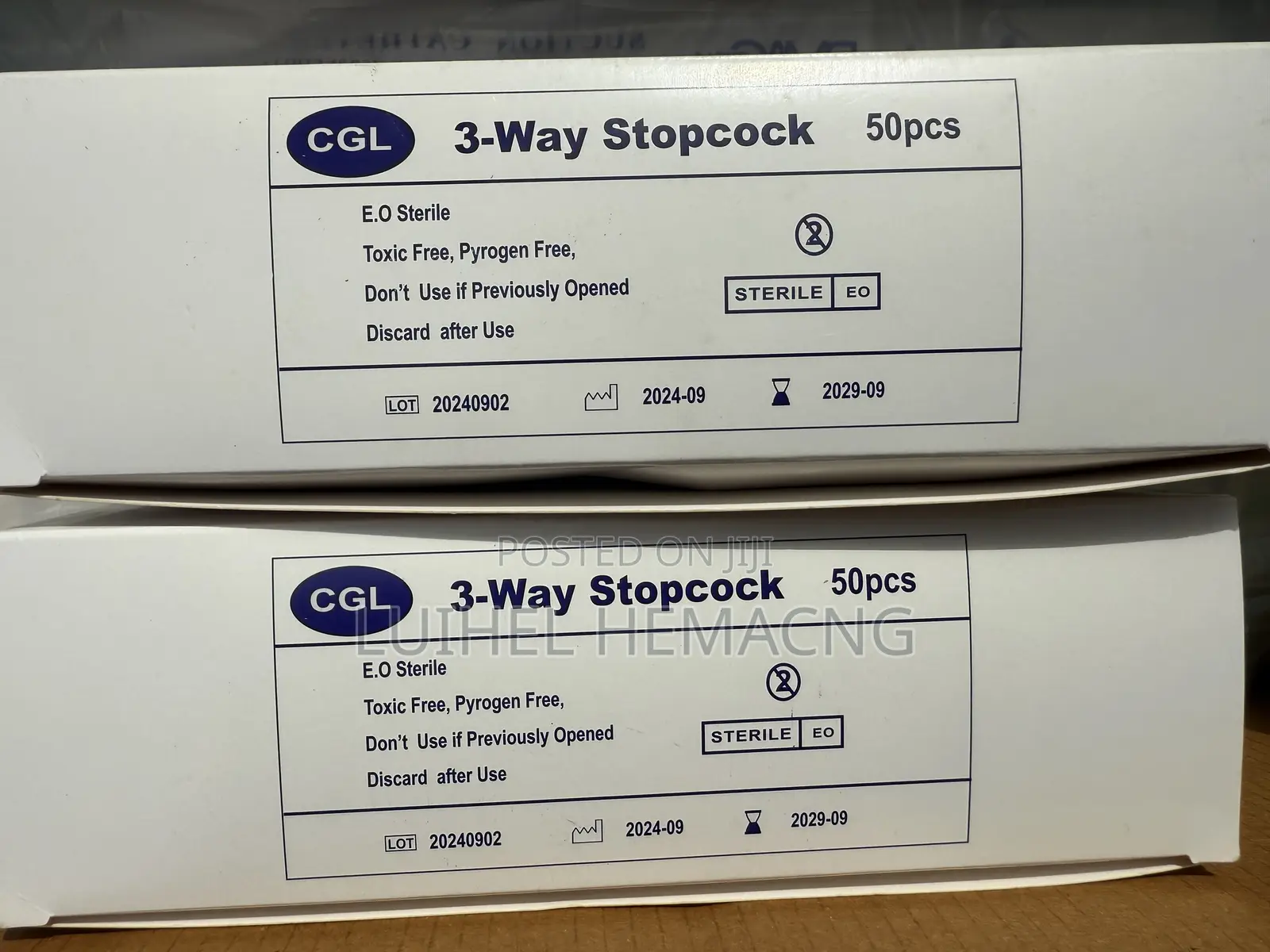 Three-Way Stop Valve