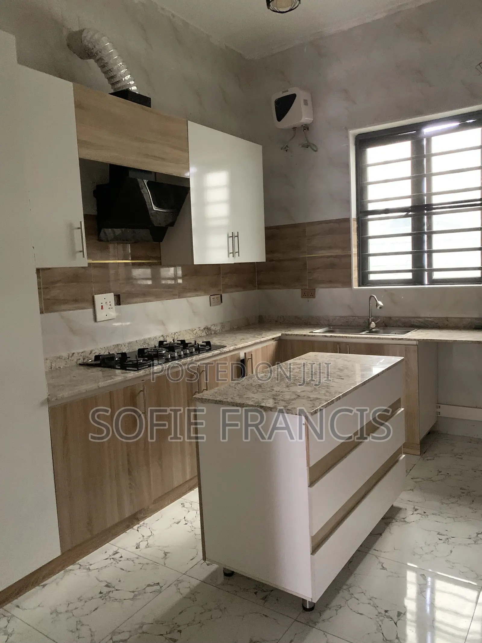 4bdrm Duplex in Harris Drive, VGC / Ajah for rent