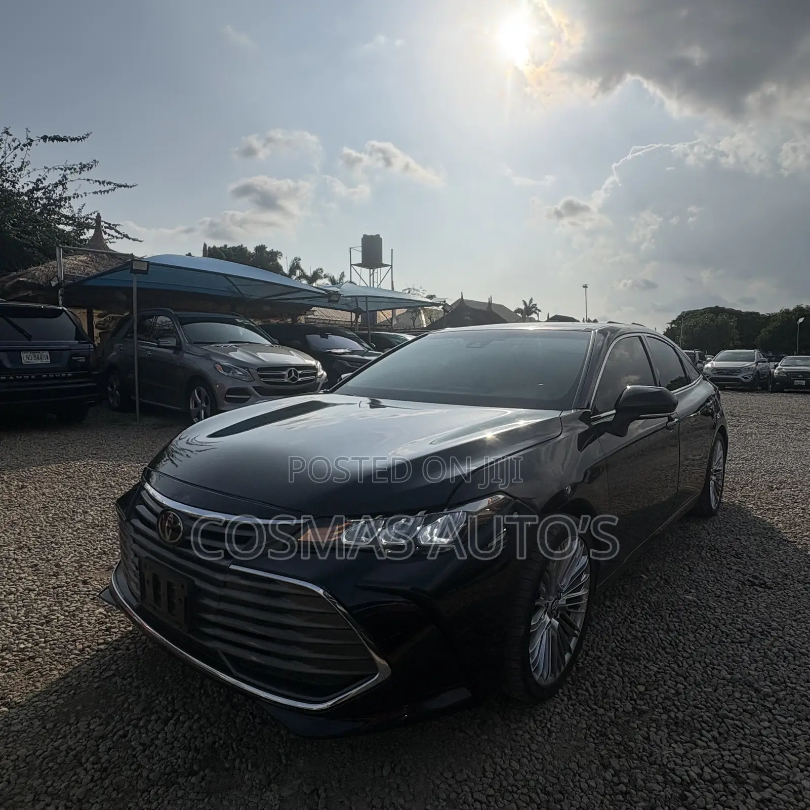 Toyota Avalon XLE 2020 Black