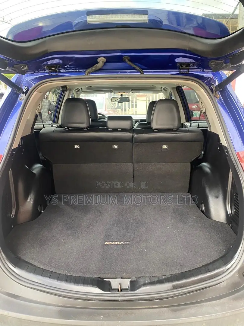 Toyota RAV4 Limited 4dr SUV (2.5L 4cyl 6A) 2015 Blue