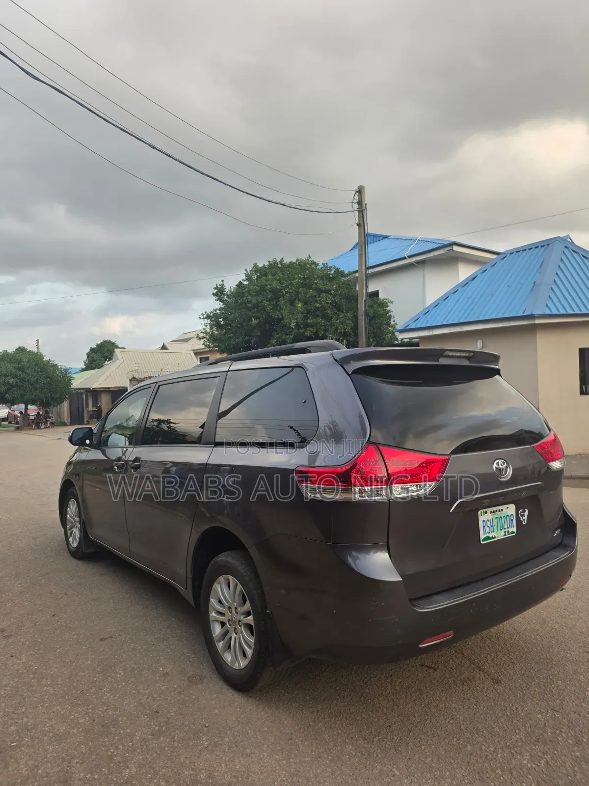 Toyota Sienna 2011 Gray