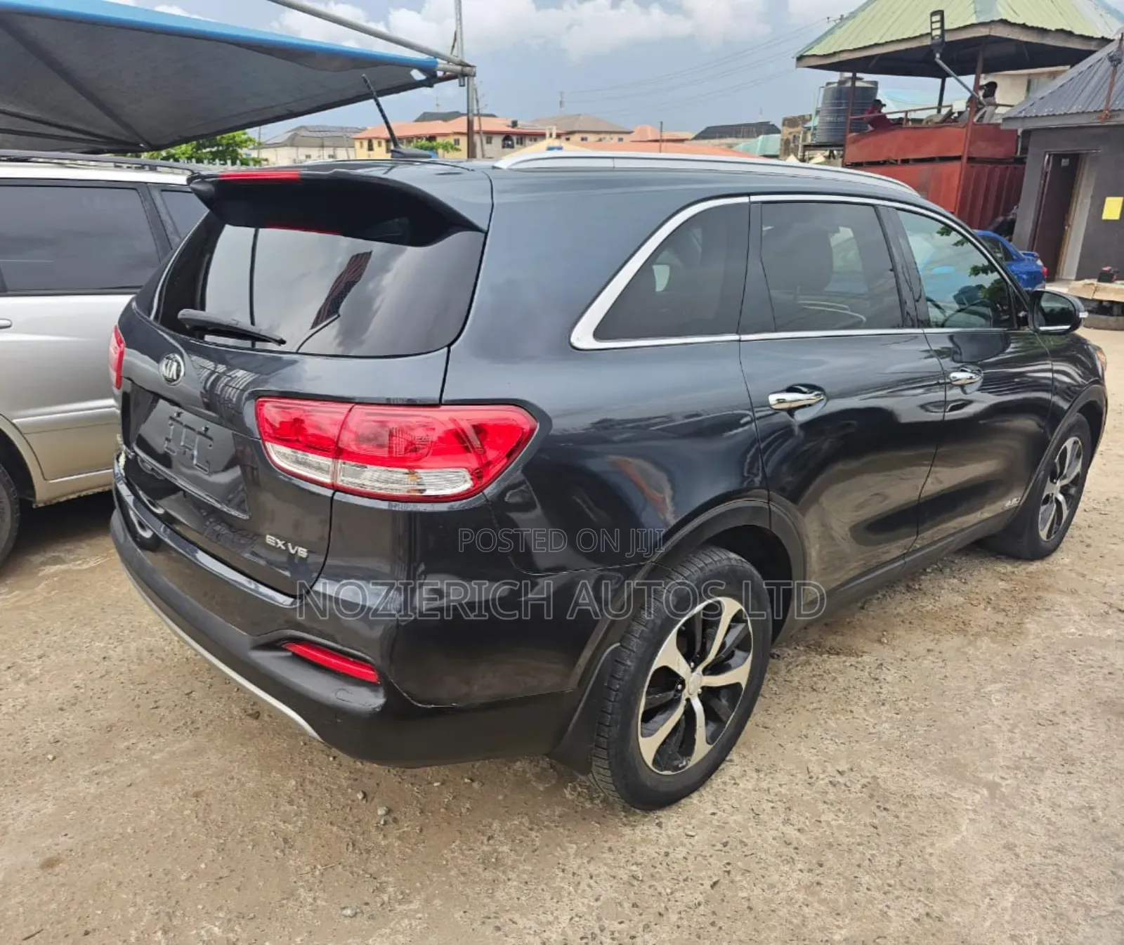 Kia Sorento 4dr SUV 2016 Gray