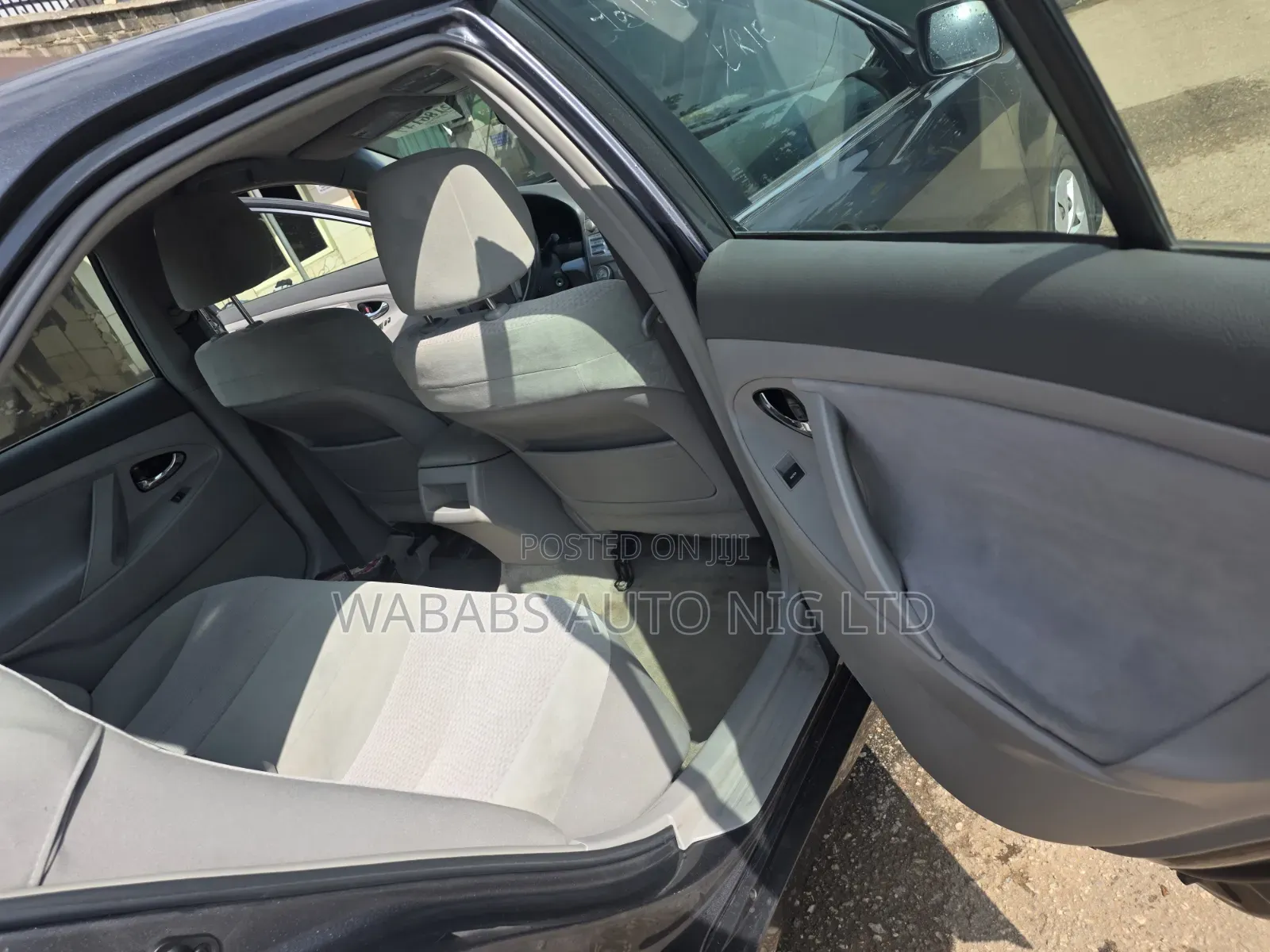 Toyota Camry LE 4dr Sedan (2.5L 4cyl 6AM) 2010 Green
