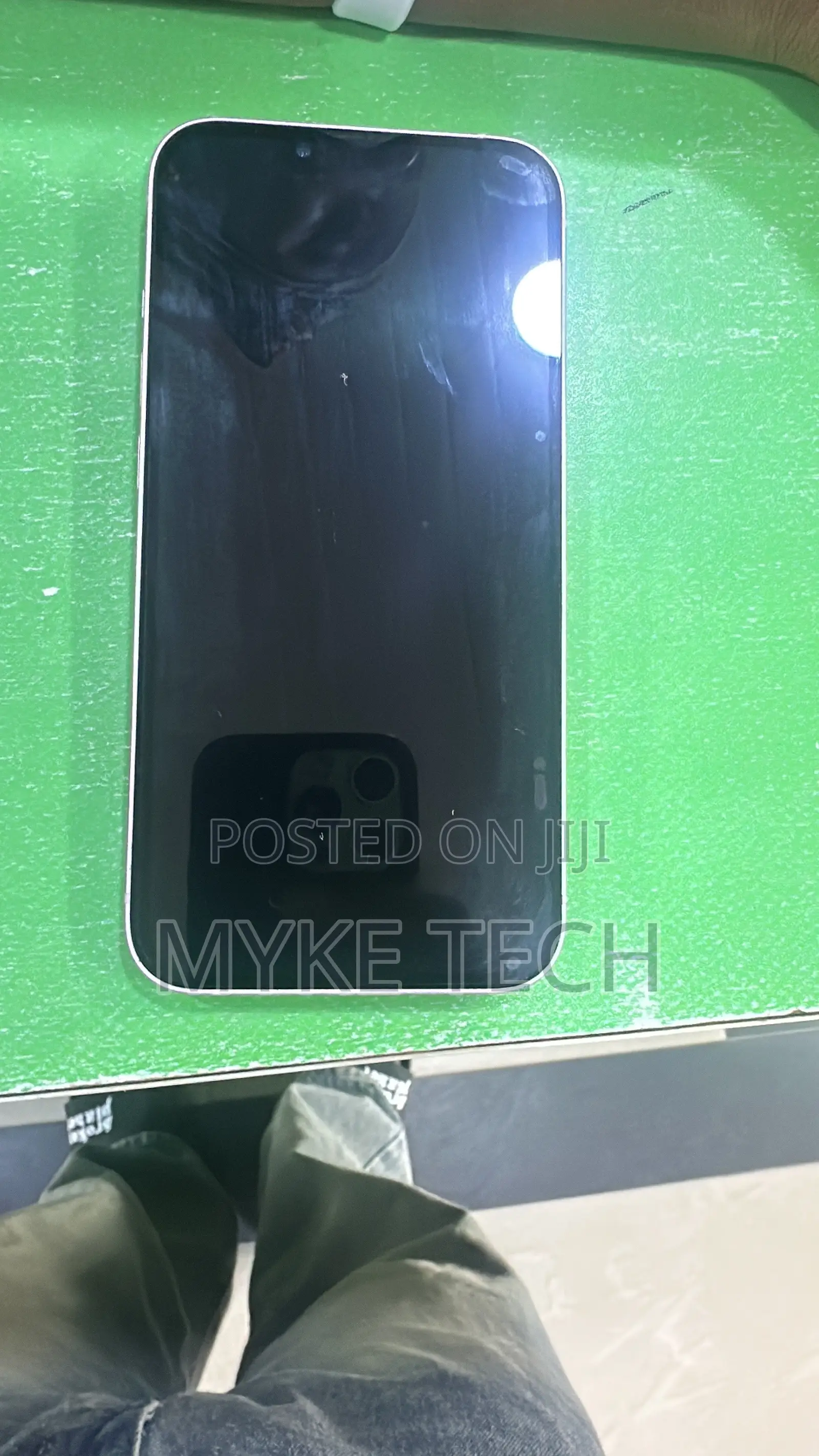 Apple iPhone 12 128 GB Red