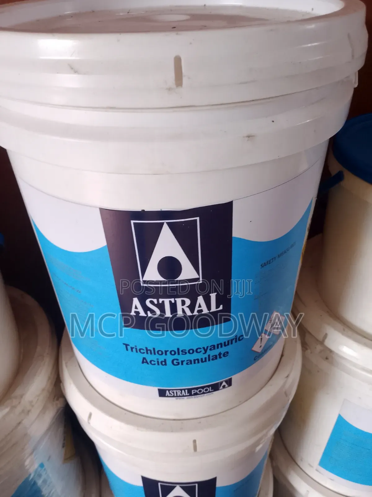 Astral Trichlorolscocyanuric Acide Granulate