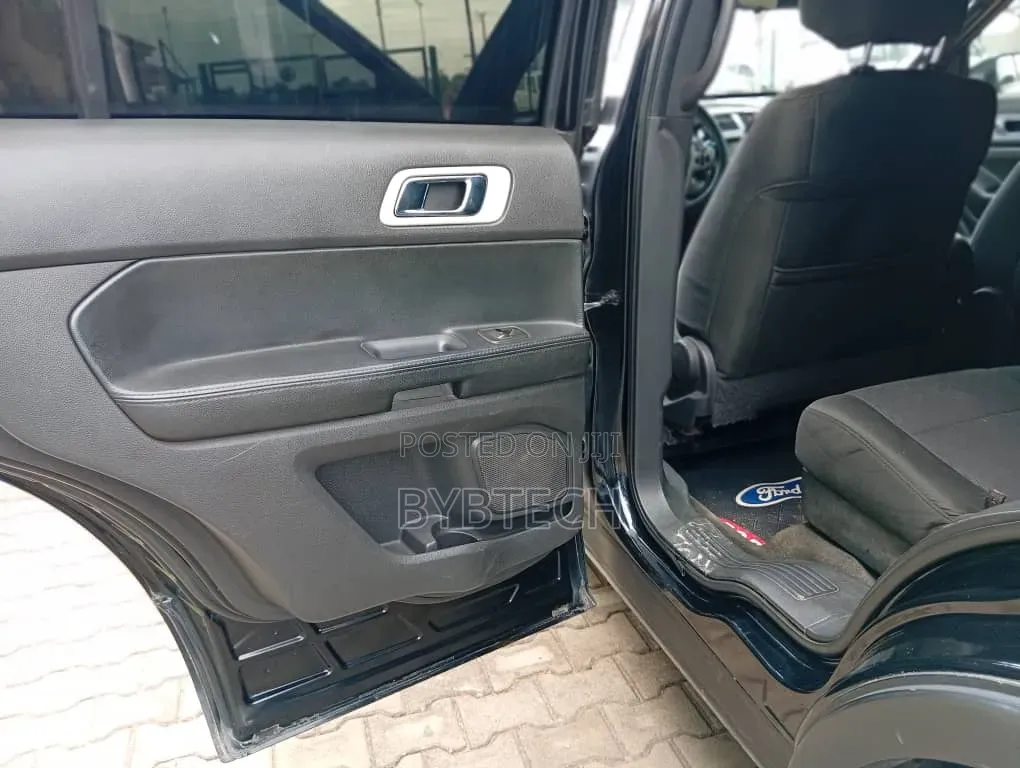 Ford Explorer XLT 4dr SUV (3.5L 6cyl 6A) 2014 Black