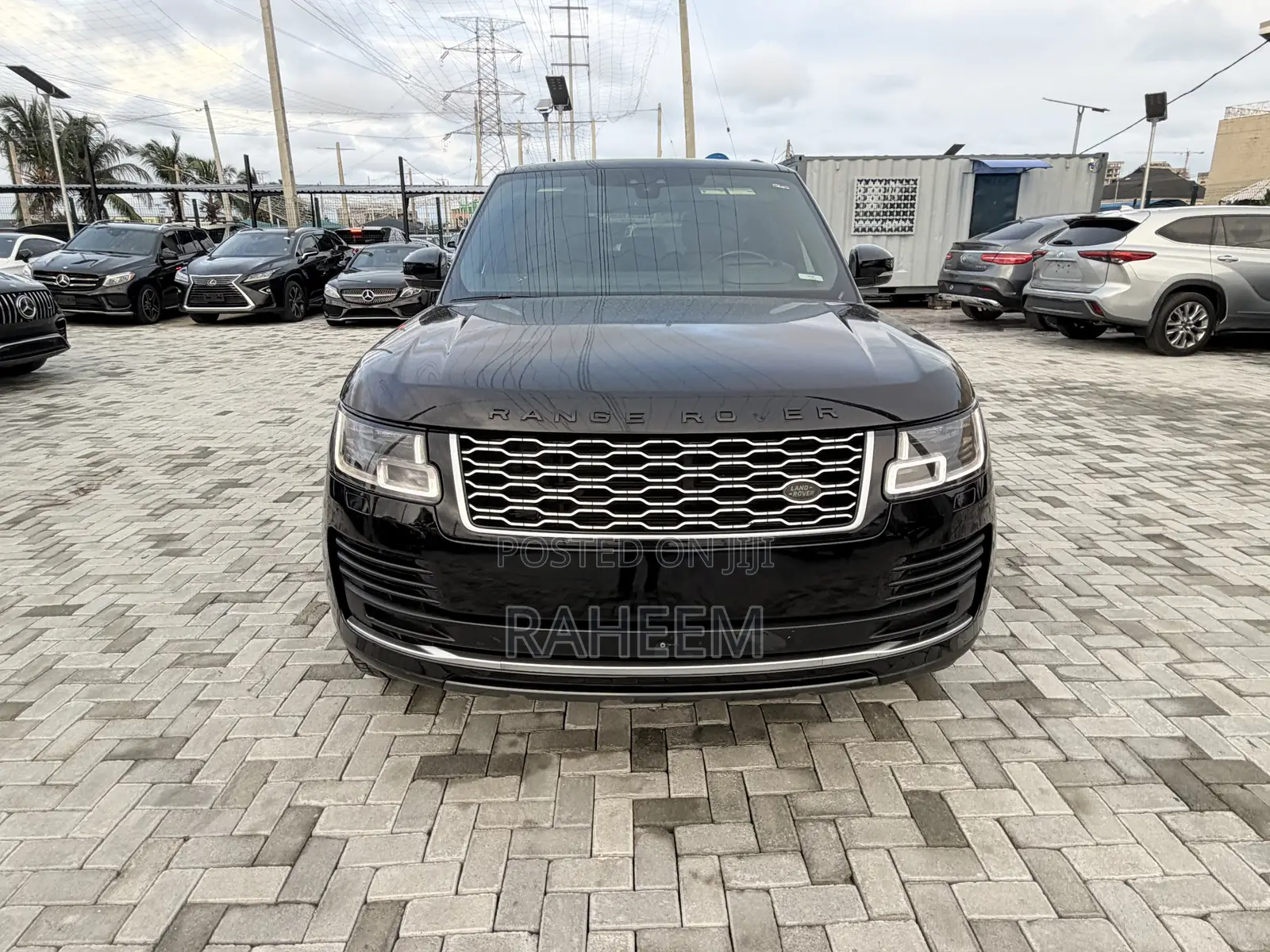 Land Rover Range Rover 5.0L Supercharged 2018 Black