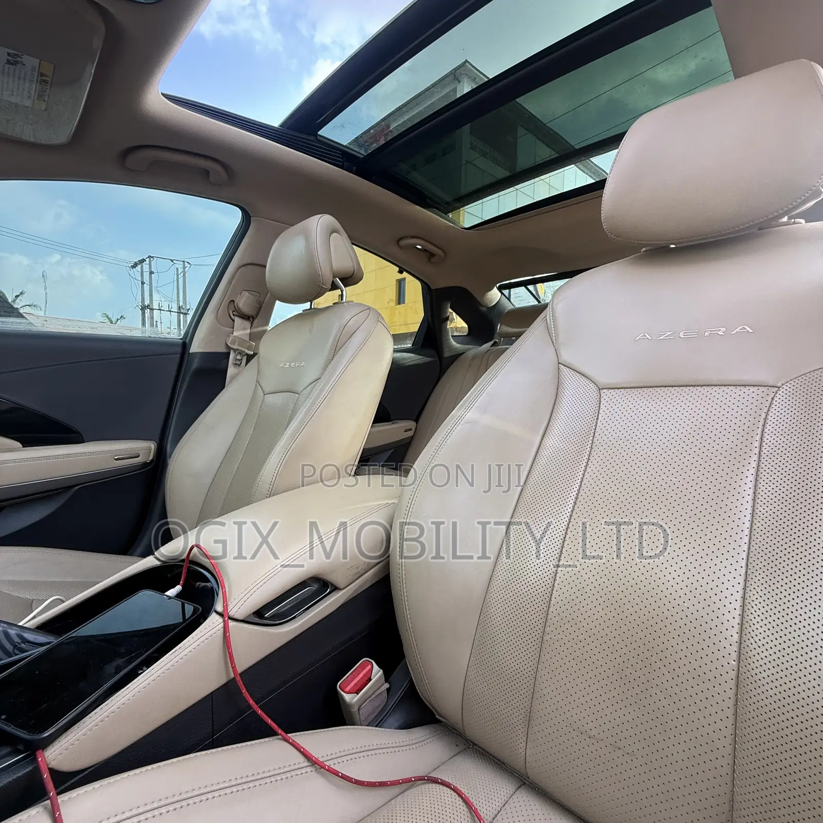Hyundai Azera Base 2012 White