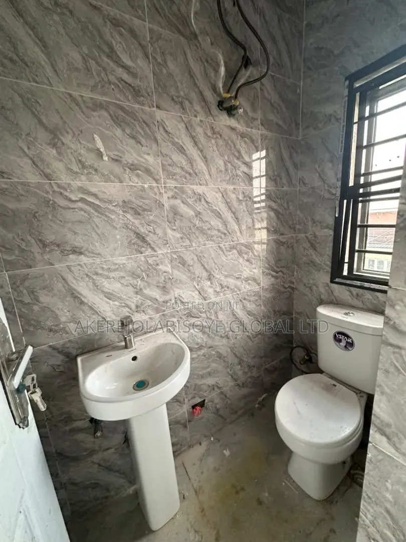 2bdrm Apartment in In An Estate for rent