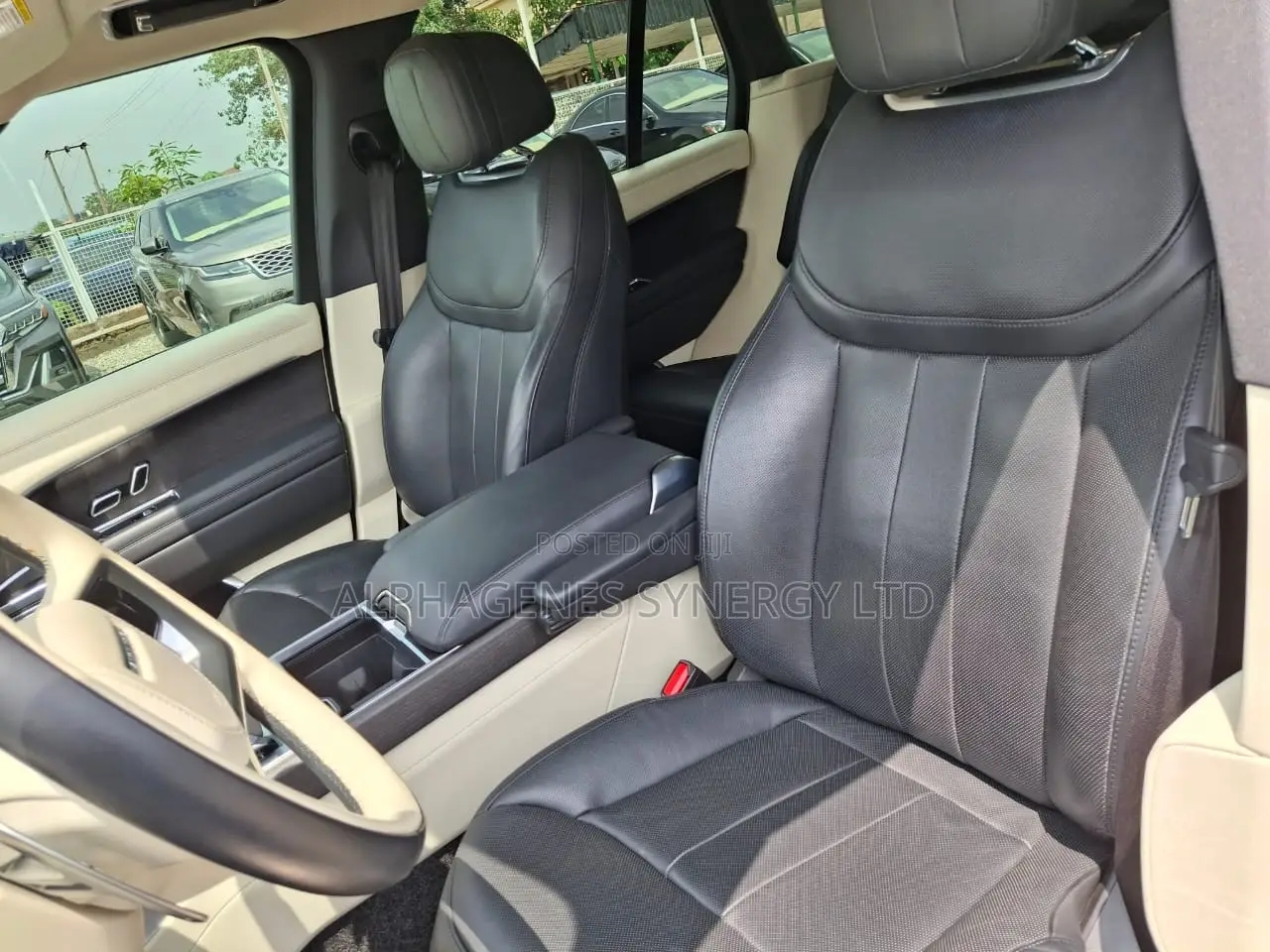 Land Rover Range Rover Vogue 2023 Black