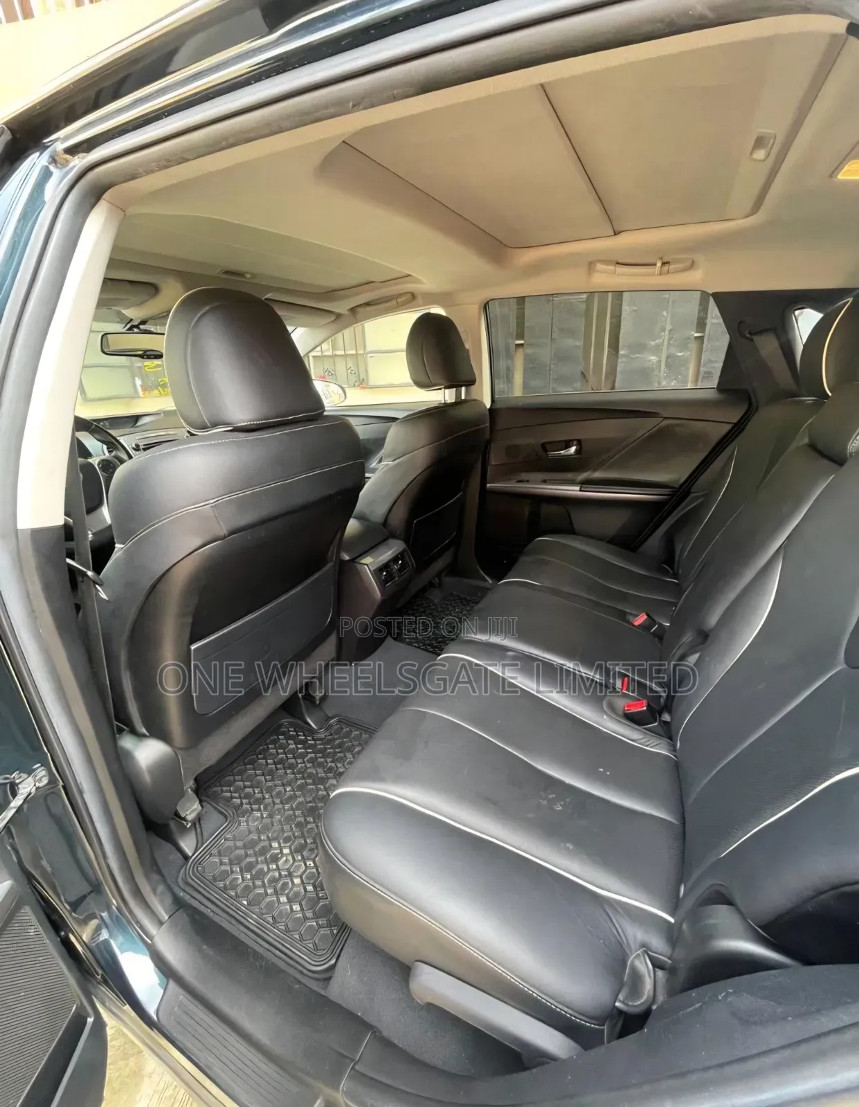 Toyota Venza 2016 Black