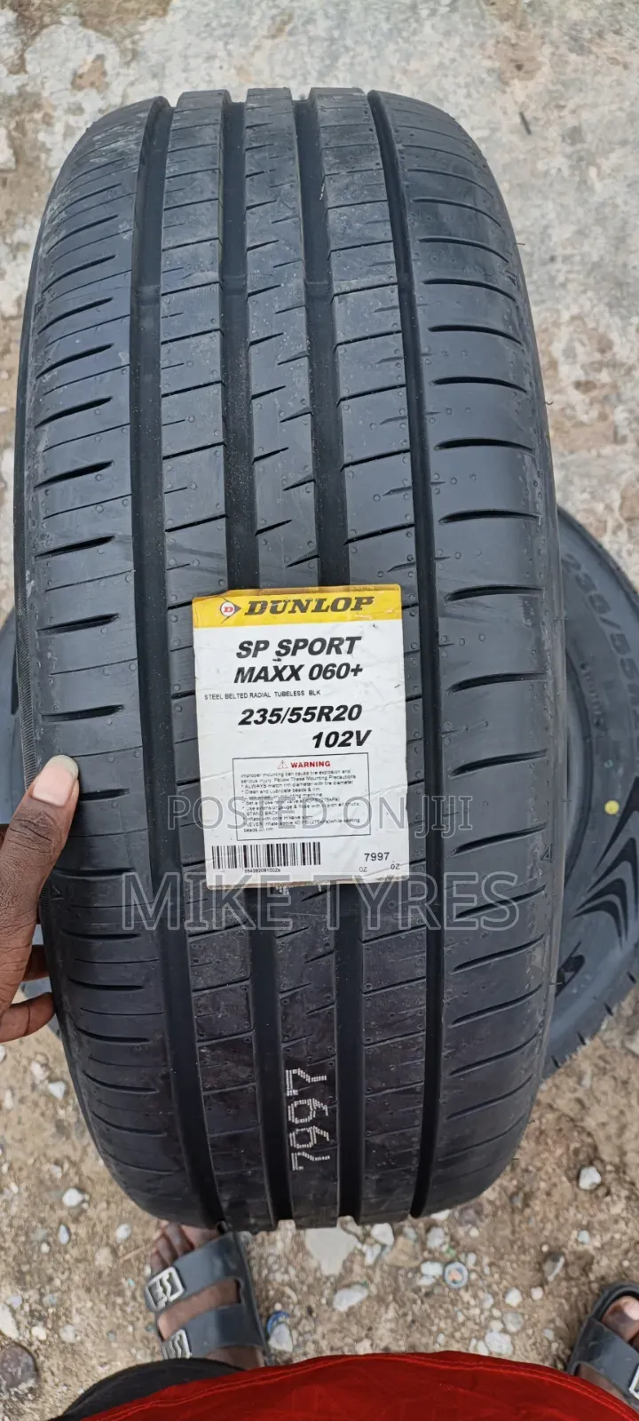 Brand New 235/55r20 Dunlop