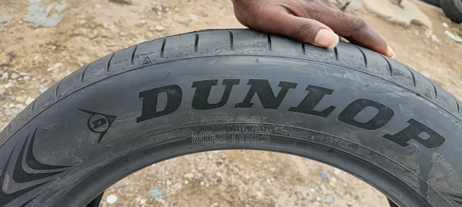 Brand New 235/55r20 Dunlop