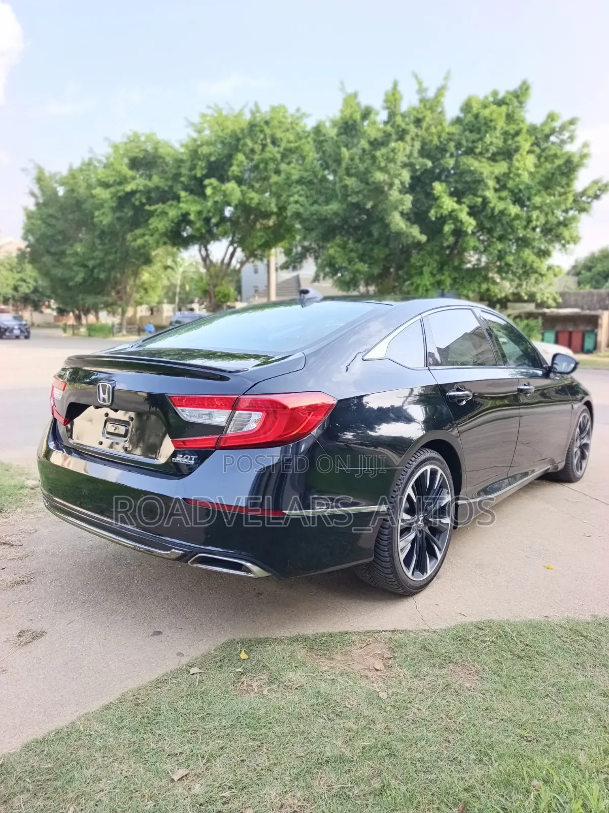 Honda Accord Touring 2.0T 2020 Black