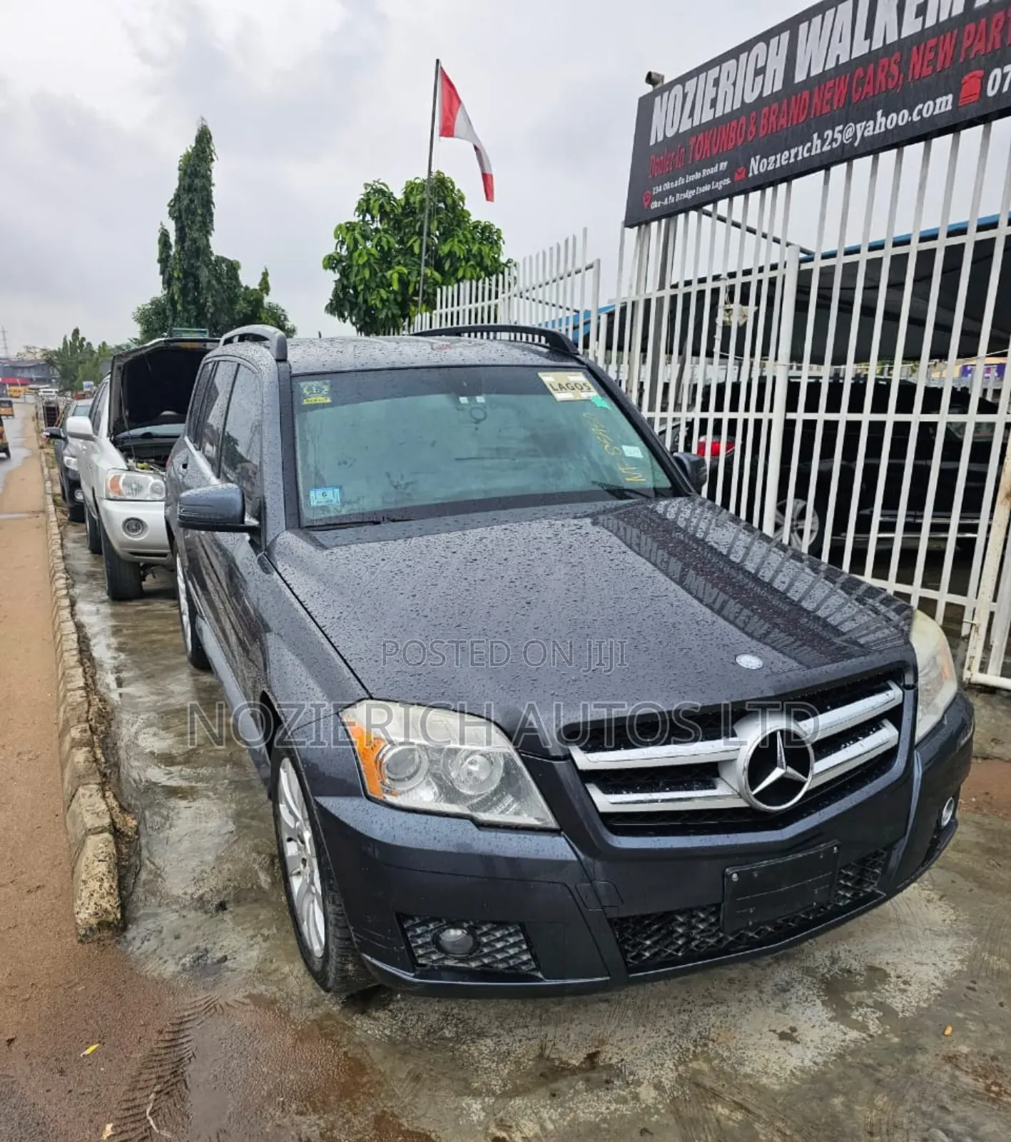 Mercedes-Benz GLK-Class 350 4MATIC 2010 Gray