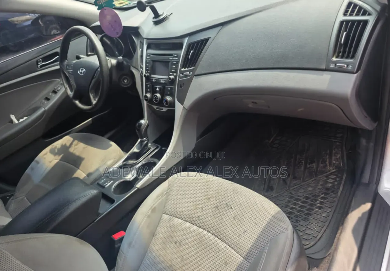 Hyundai Sonata 2013 Silver