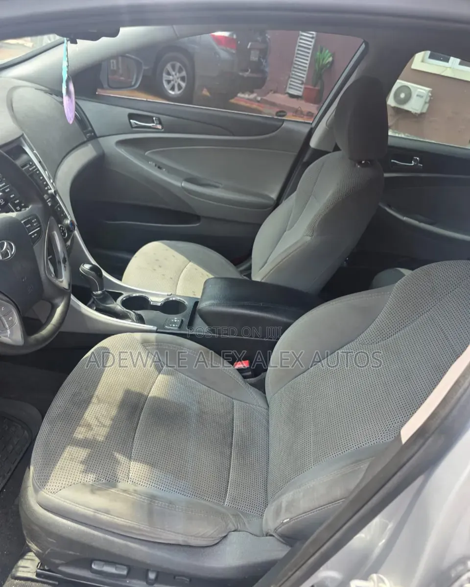 Hyundai Sonata 2013 Silver