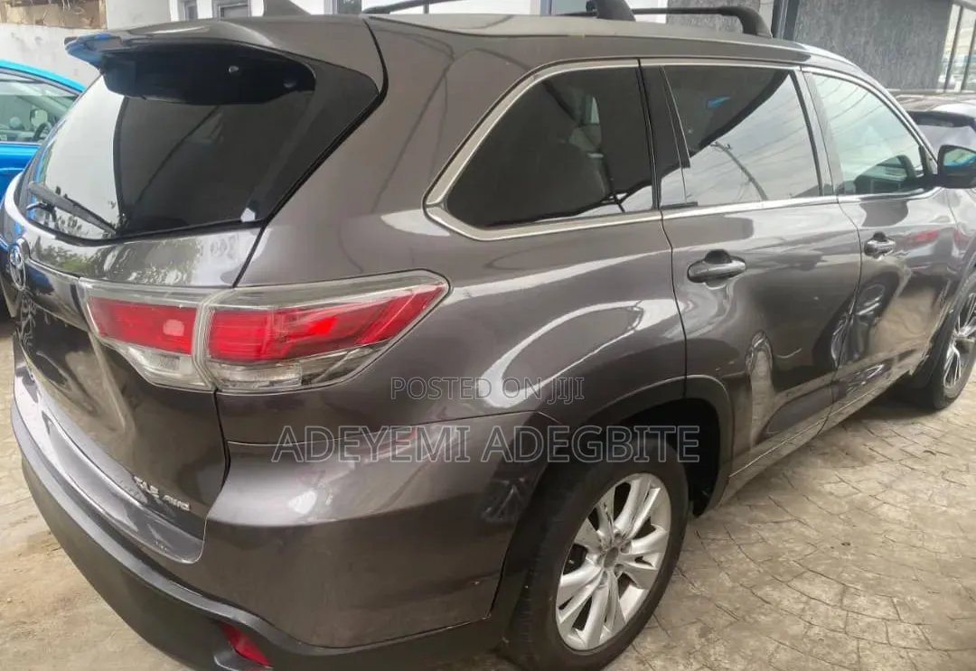 Toyota Highlander 2016 Gray