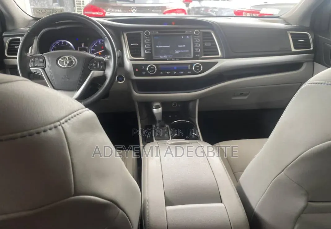 Toyota Highlander 2016 Gray