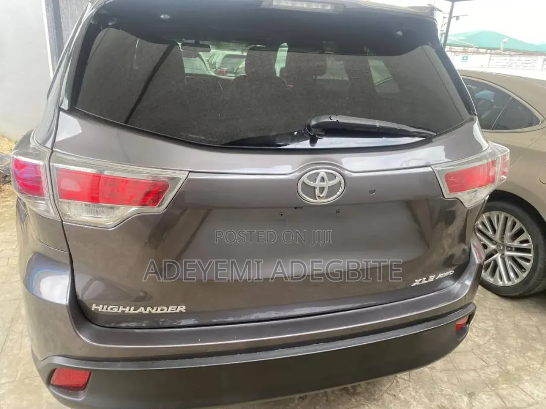Toyota Highlander 2016 Gray