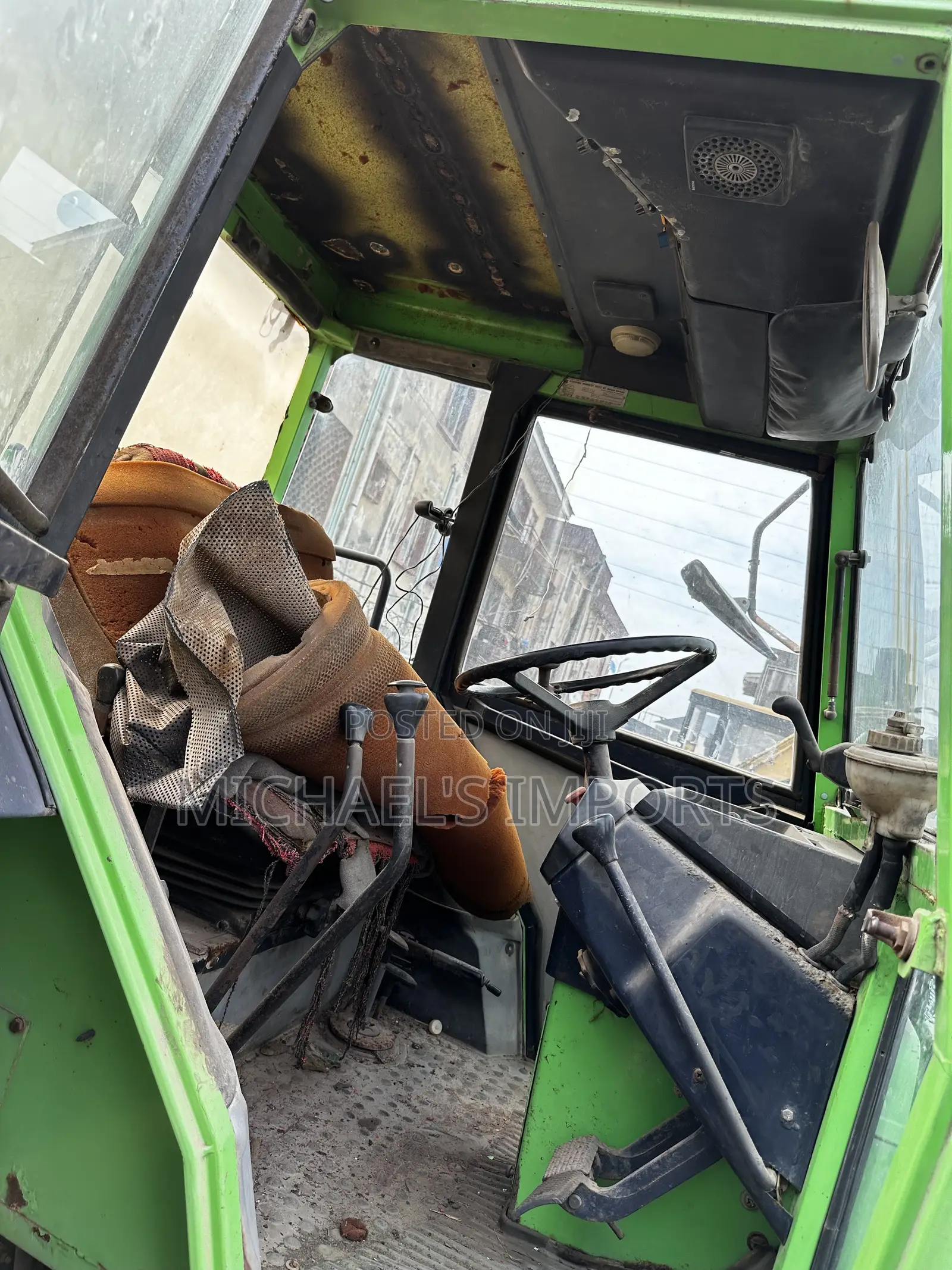 Foreign Used Deutz-Fahr Dx Series 4x4 Agricultural Tractor