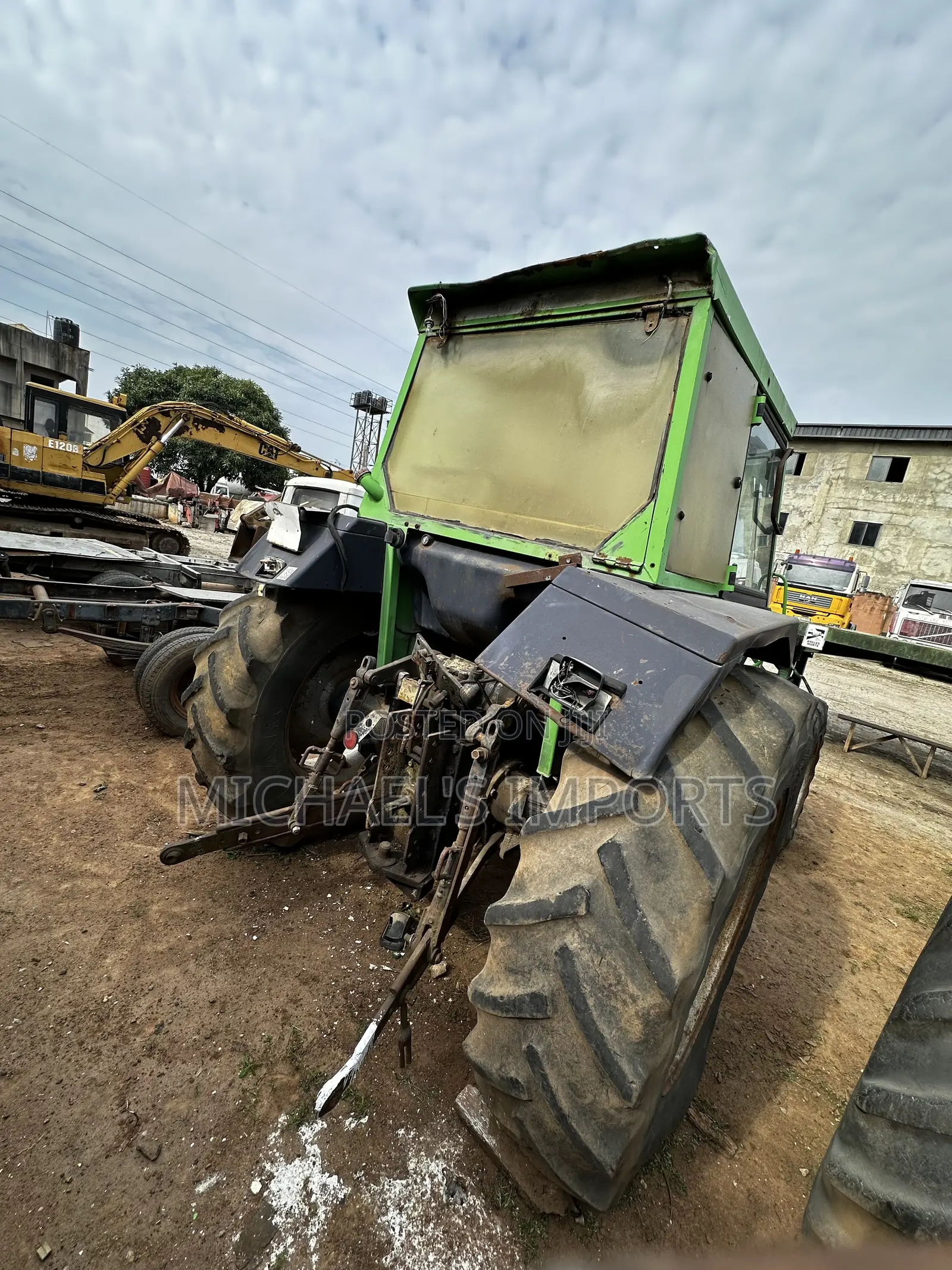 Foreign Used Deutz-Fahr Dx Series 4x4 Agricultural Tractor