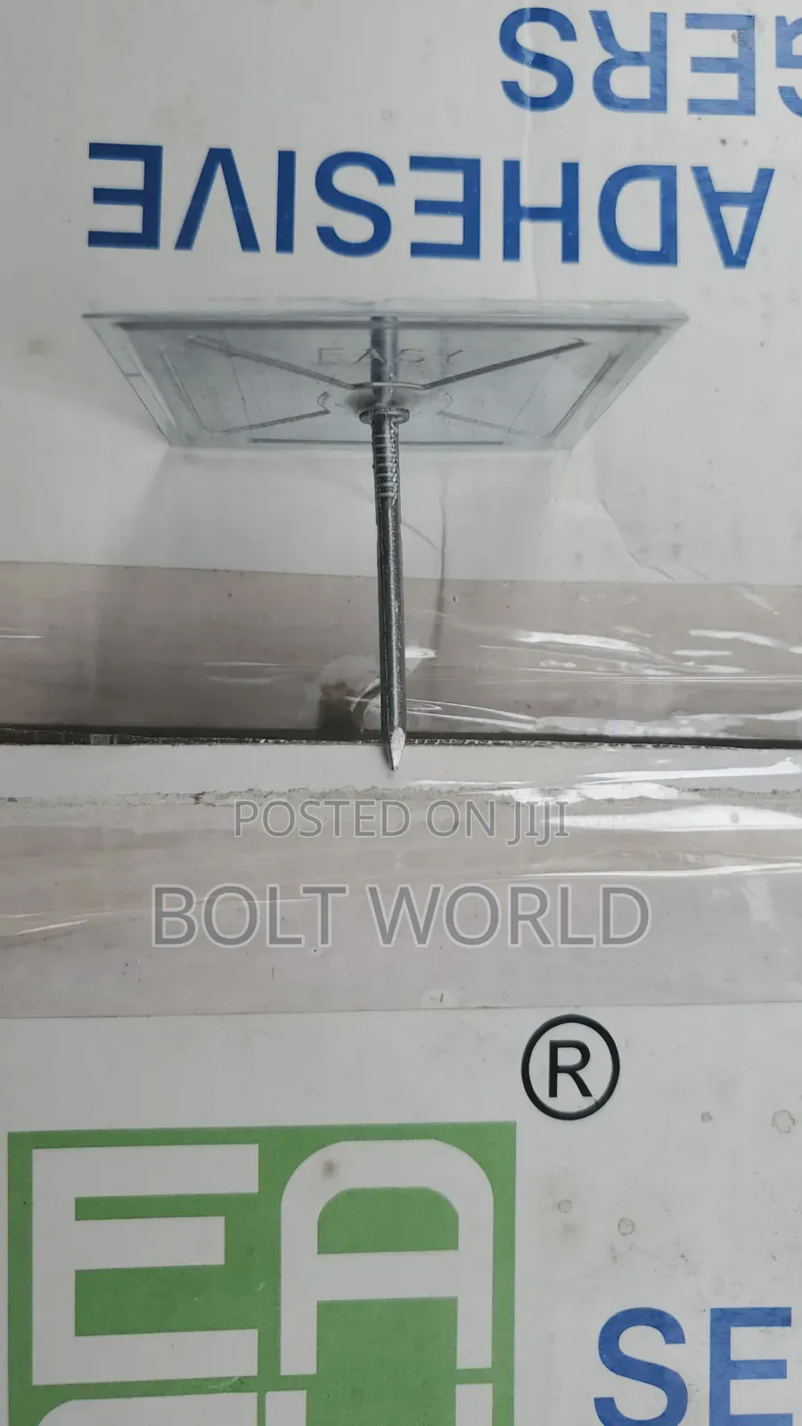 Base Nail/Self Adhesive Hangers