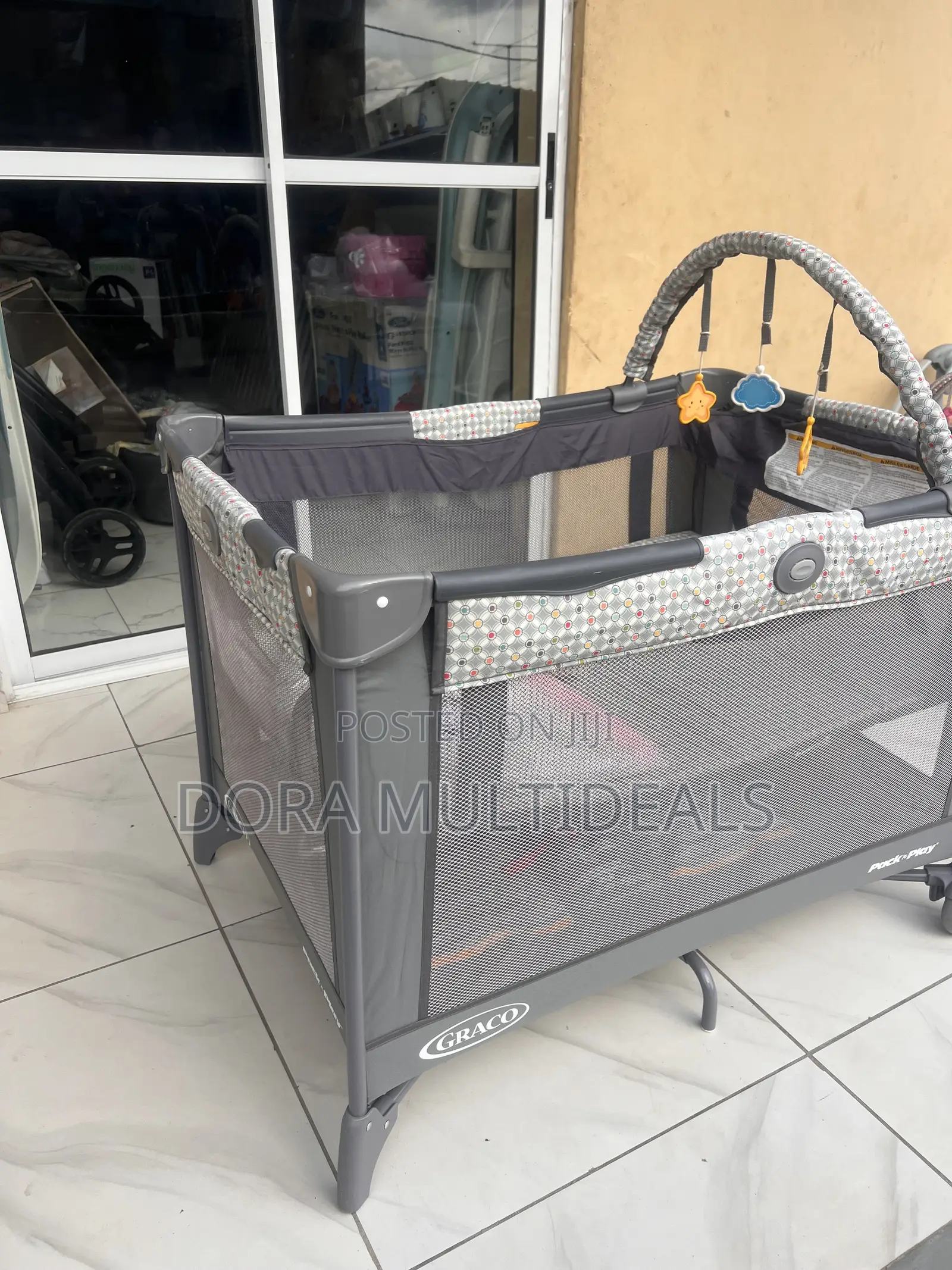 Graco Imported Baby Cot With Brand New Baby Net for Mosquito