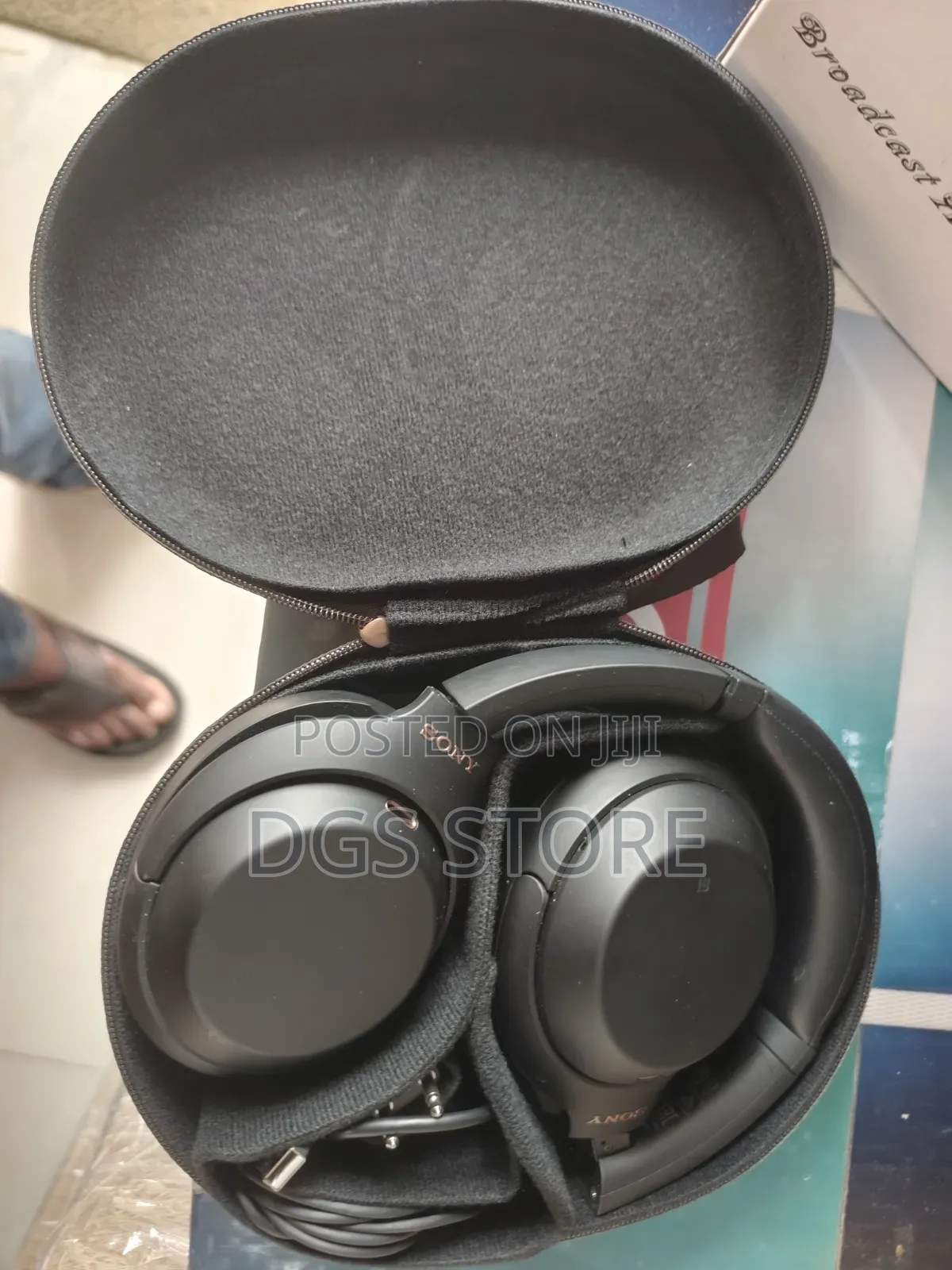 Used Sony Wh 1000xm4 Bluetooth Headphone