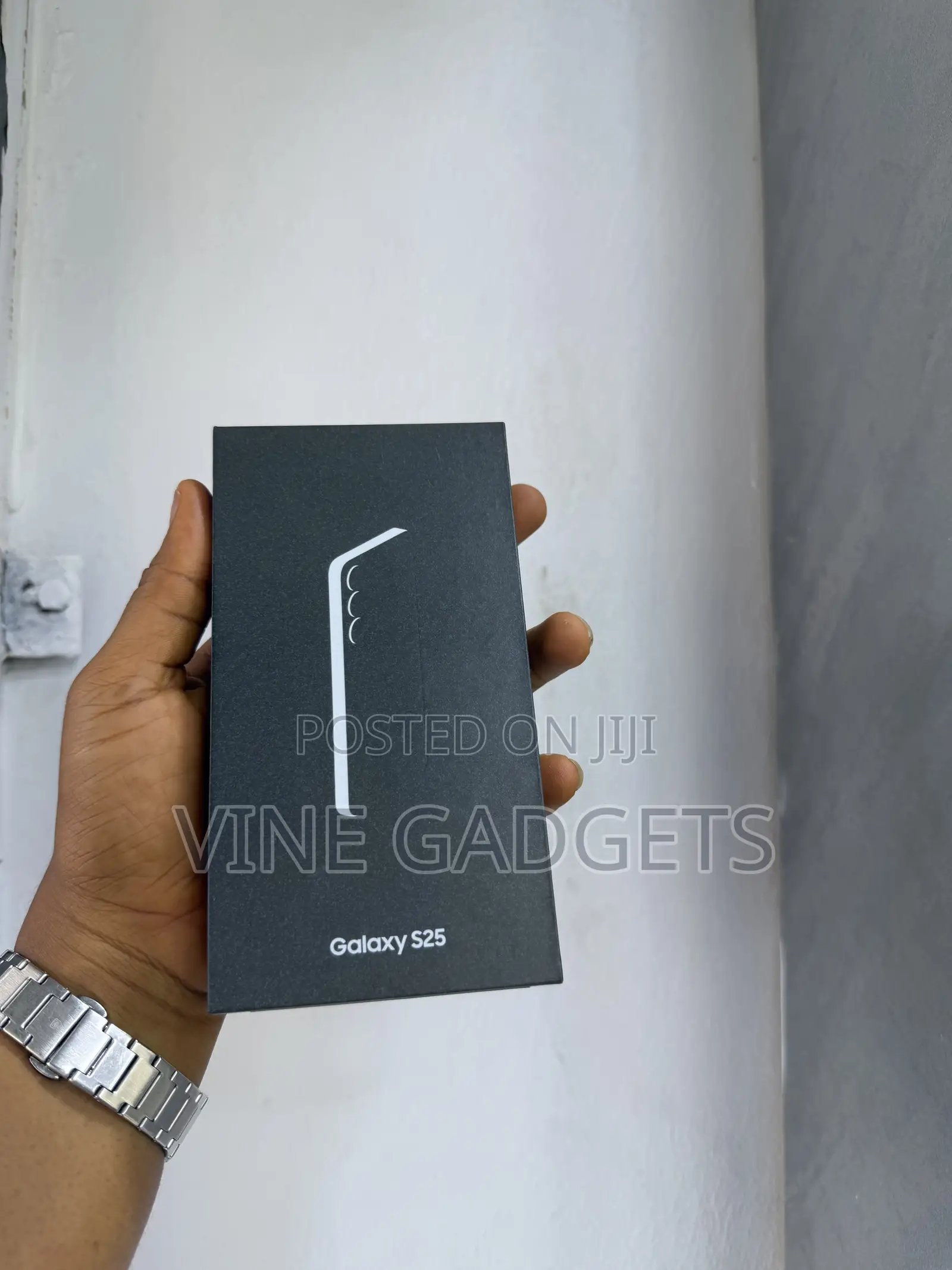 New Samsung Galaxy S25 256 GB Black